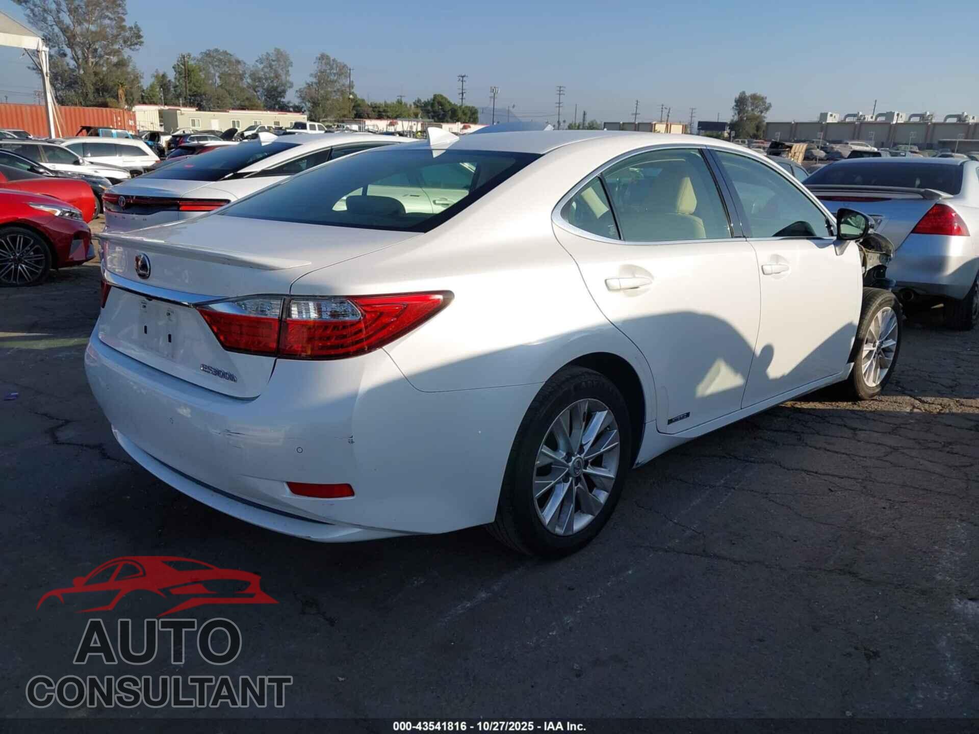 LEXUS ES 300H 2015 - JTHBW1GG7F2087973