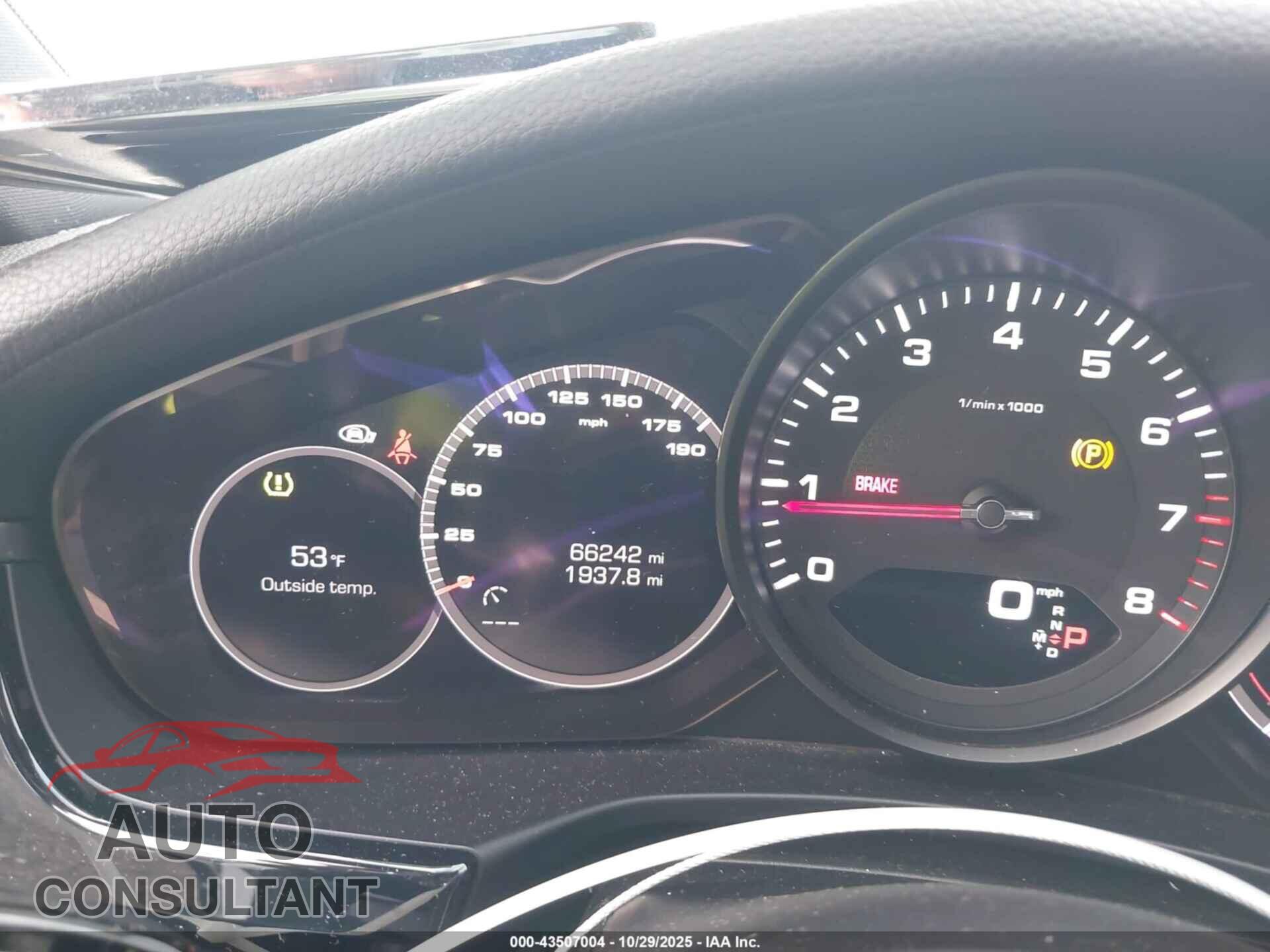 PORSCHE PANAMERA 2017 - WP0AA2A76HL101935