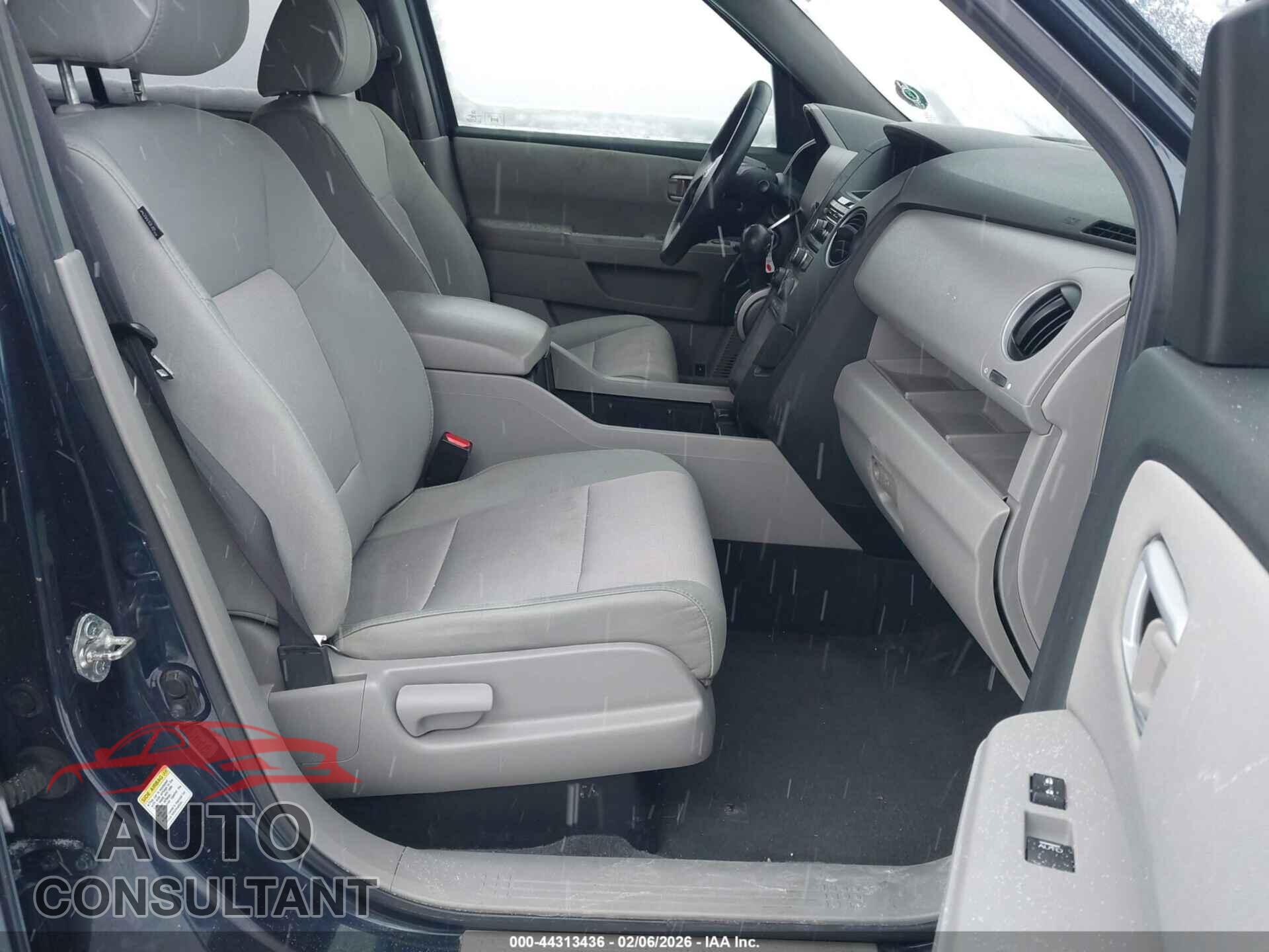 HONDA PILOT 2012 - 5FNYF4H49CB029762