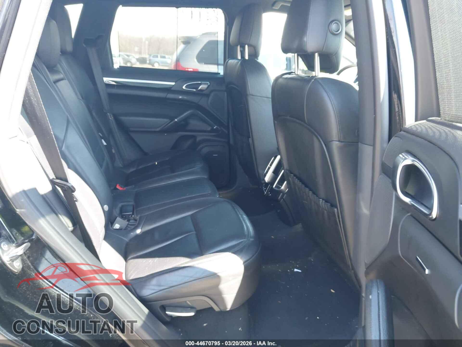 PORSCHE CAYENNE 2014 - WP1AA2A28ELA03682
