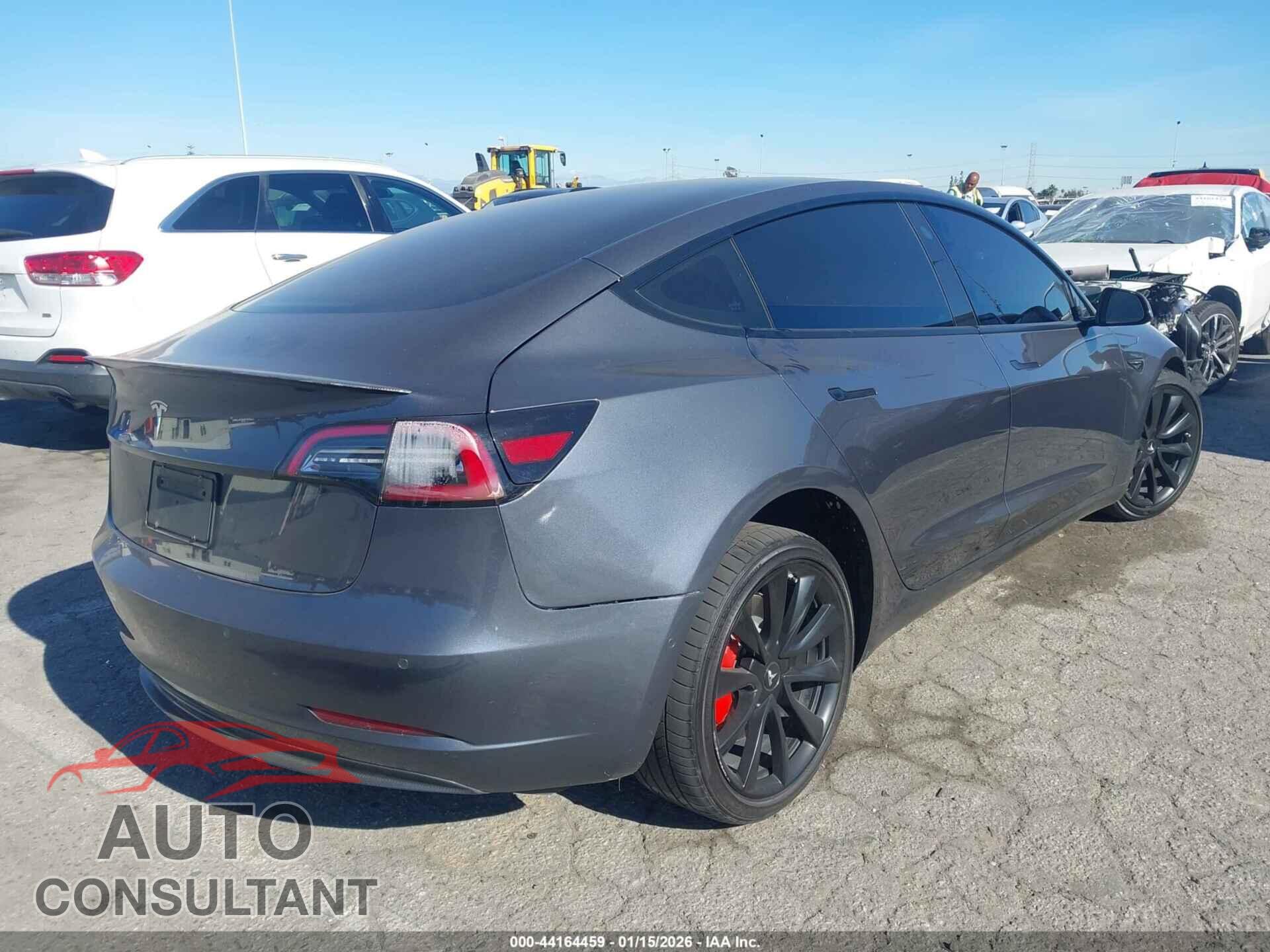 TESLA MODEL 3 2021 - 5YJ3E1EA2MF067227