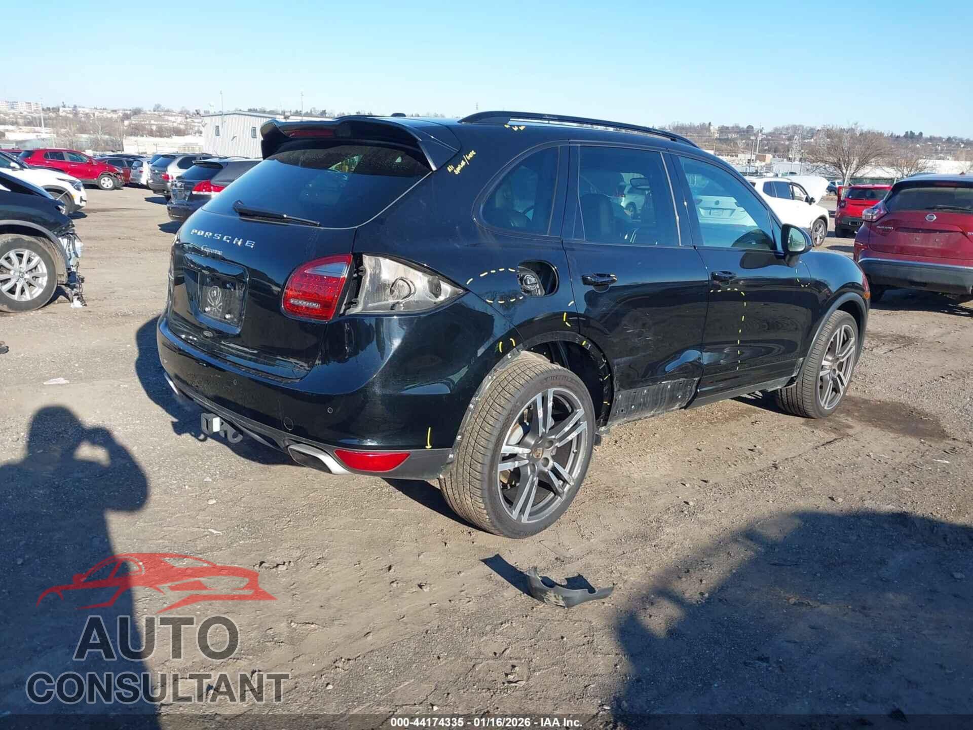 PORSCHE CAYENNE 2012 - WP1AA2A28CLA07308