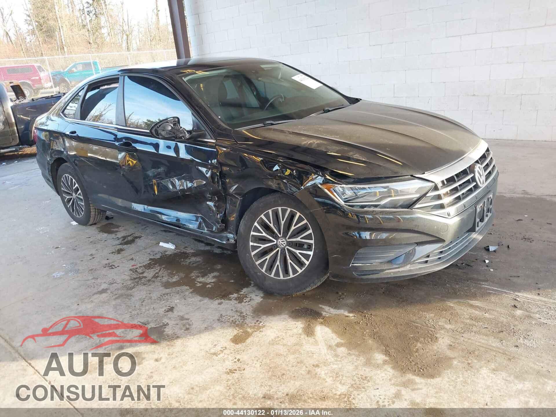 VOLKSWAGEN JETTA 2019 - 3VWC57BU7KM166360