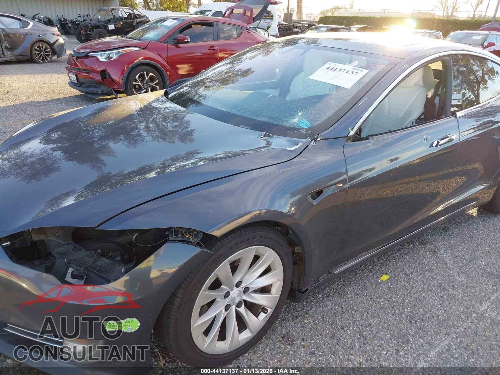 TESLA MODEL S 2017 - 5YJSA1E20HF197089