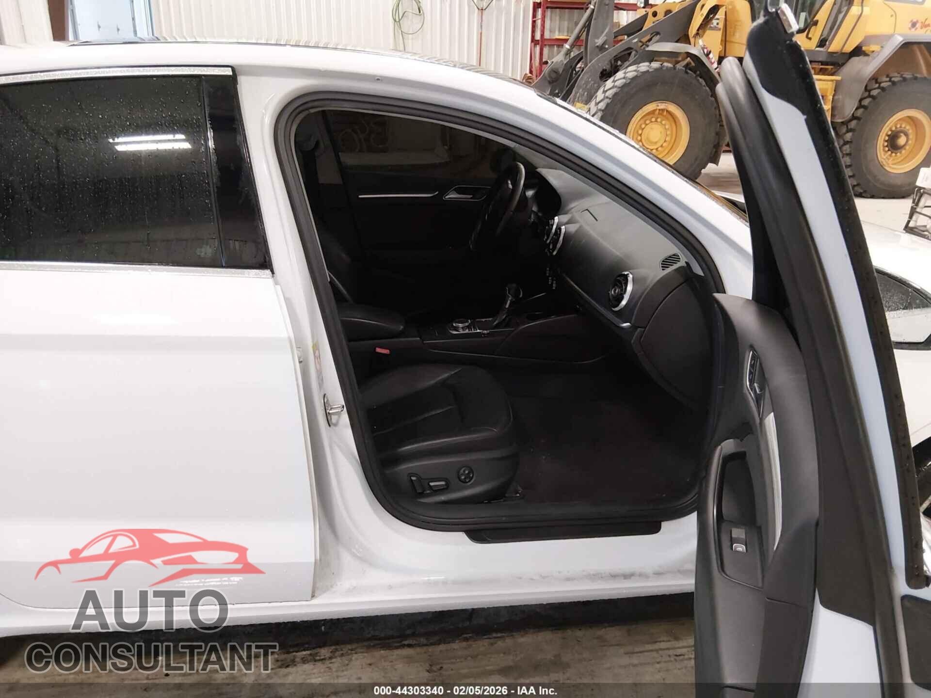 AUDI A3 2015 - WAUCCGFF4F1000785