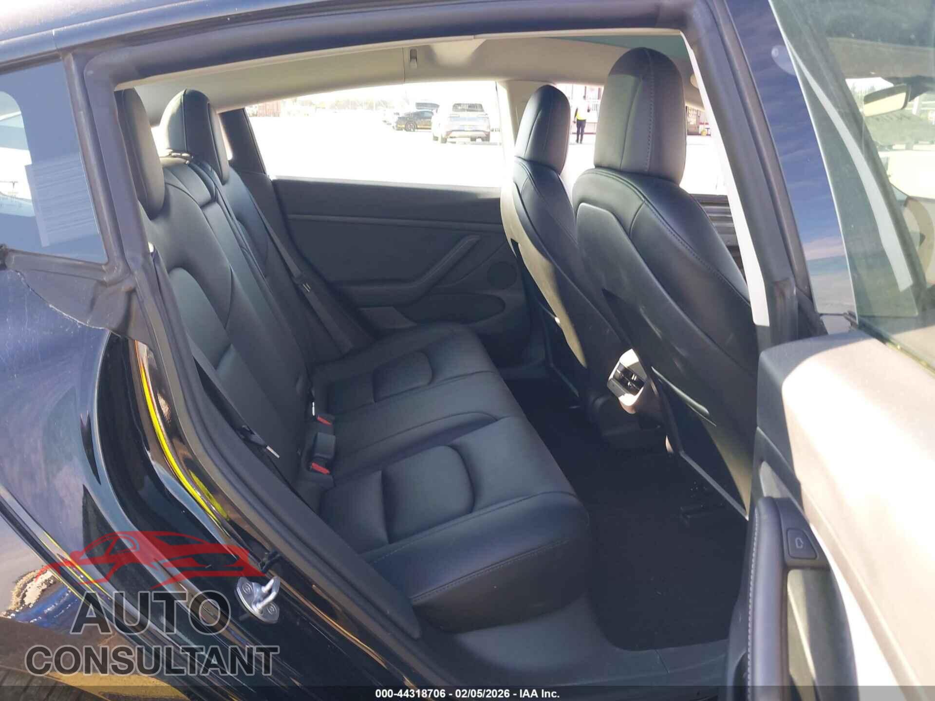 TESLA MODEL 3 2023 - 5YJ3E1EA9PF471064