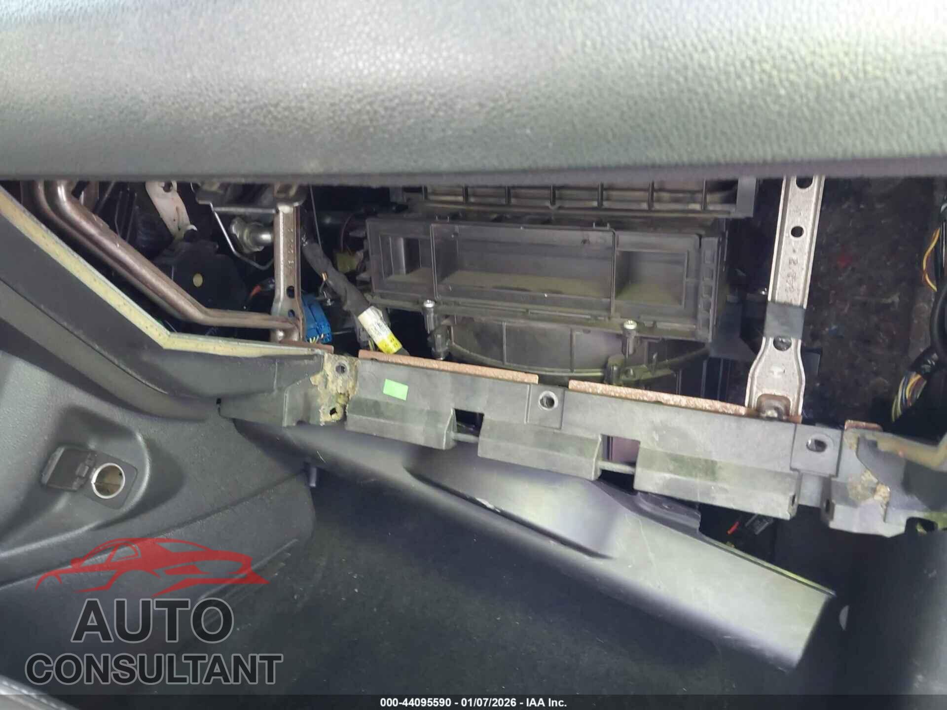 FORD EDGE 2011 - 2FMDK4AK4BBA27086