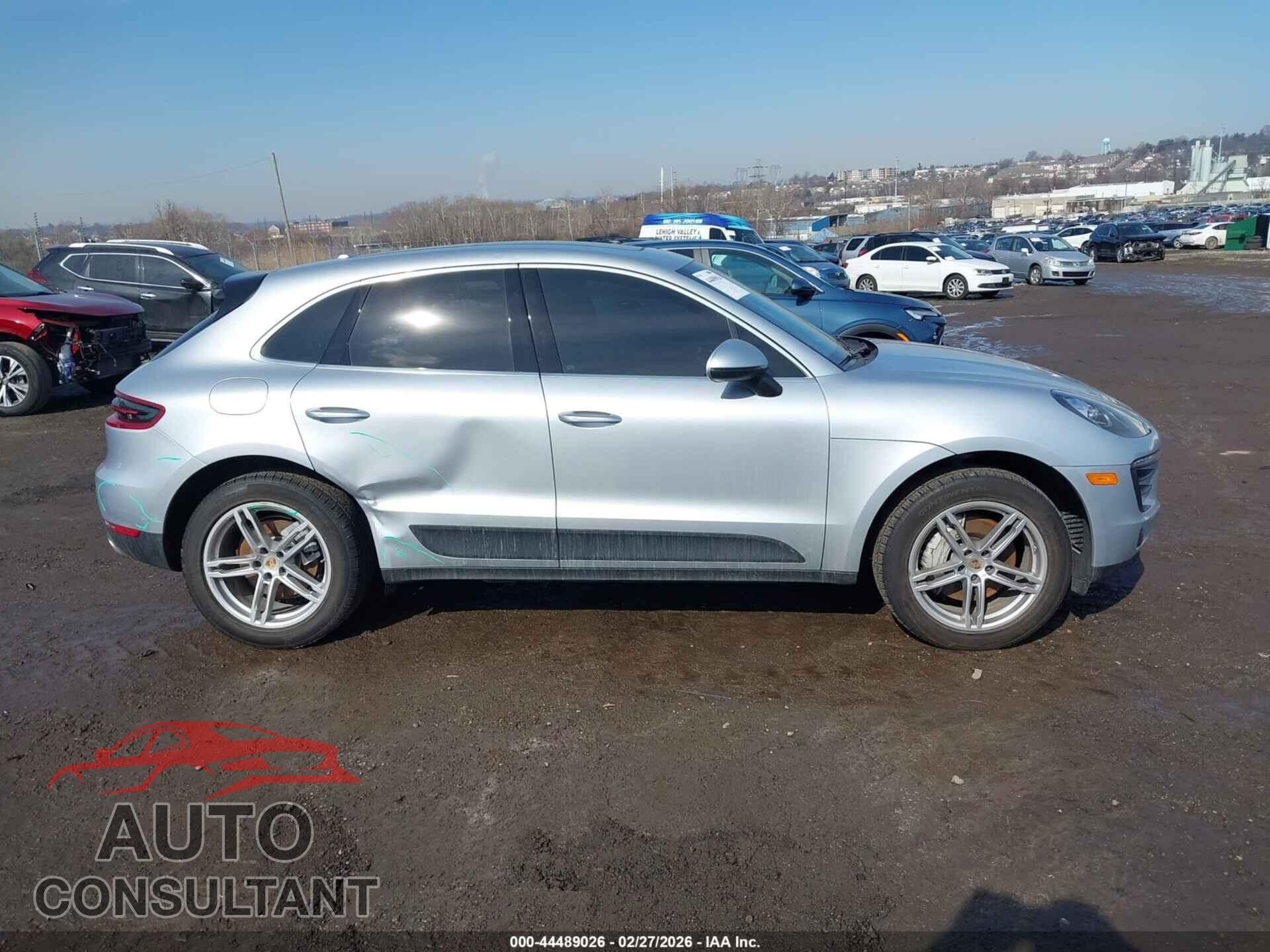 PORSCHE MACAN 2016 - WP1AB2A51GLB40473