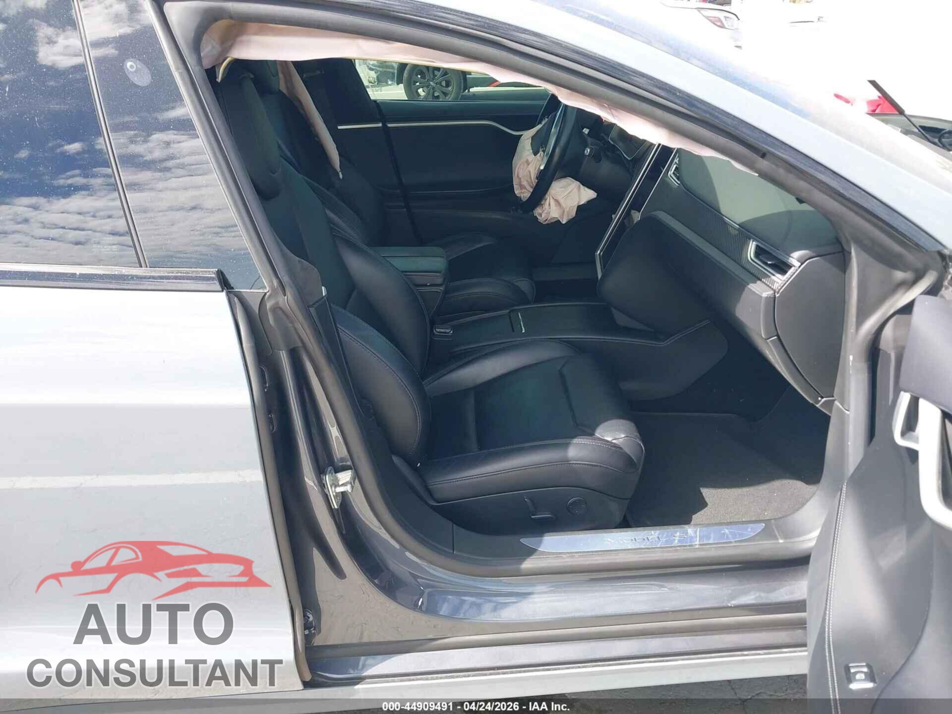 TESLA MODEL S 2017 - 5YJSA1E16HF215277