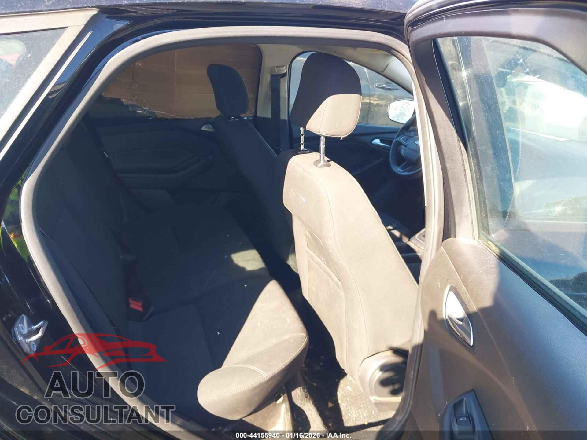 FORD FOCUS 2016 - 1FADP3K29GL282974