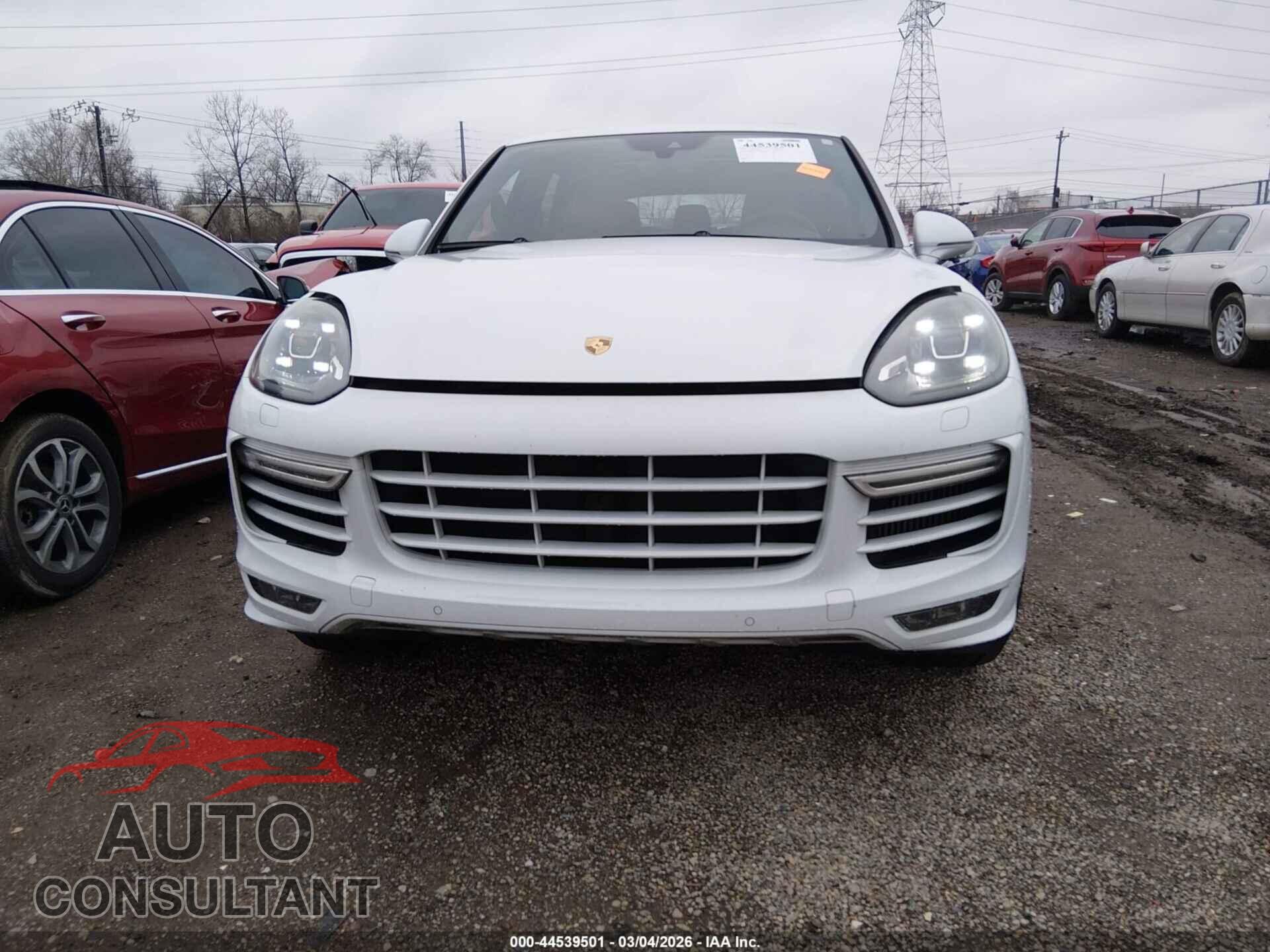 PORSCHE CAYENNE 2016 - WP1AD2A21GLA76645