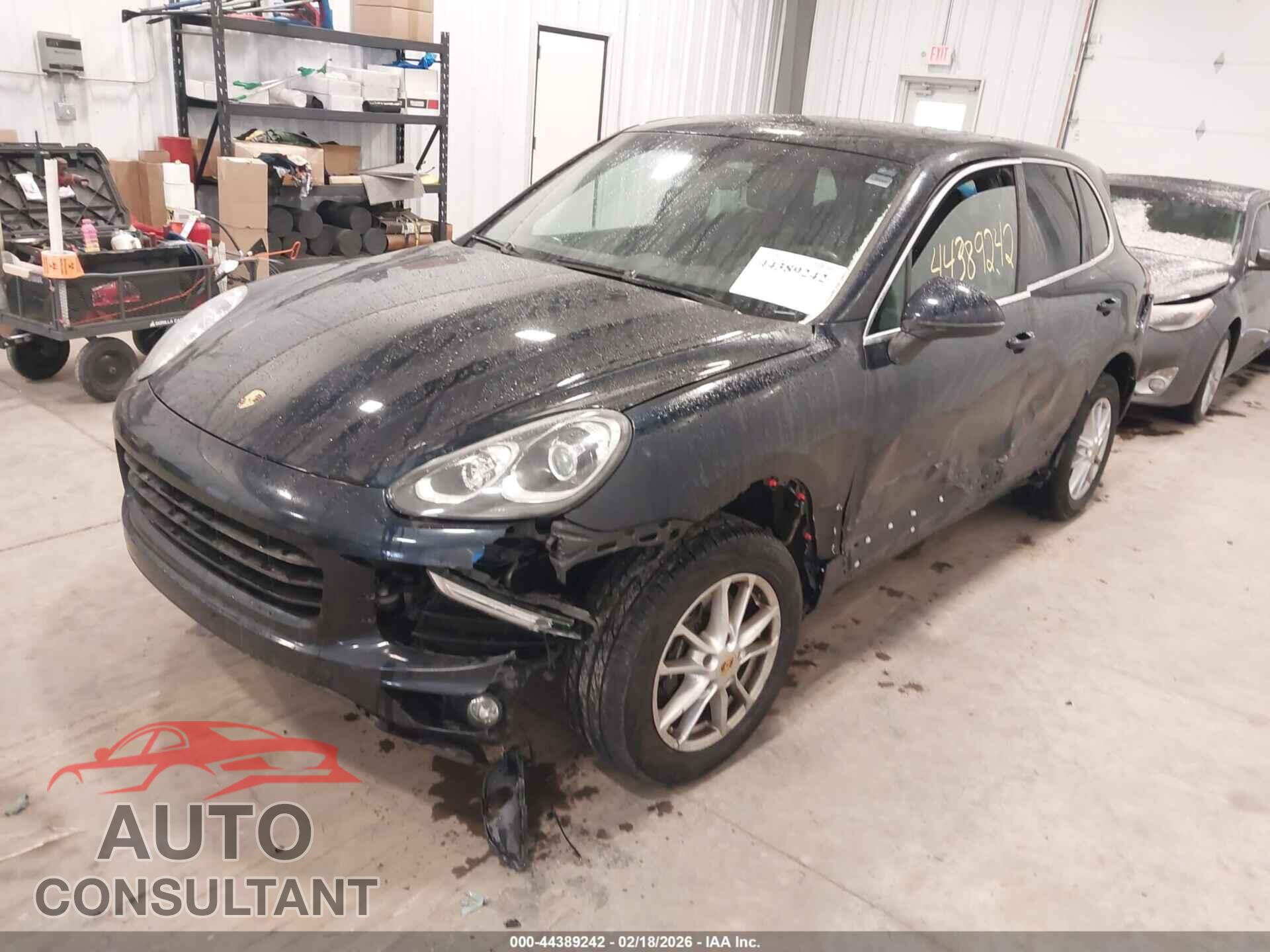 PORSCHE CAYENNE 2016 - WP1AA2A2XGKA13297