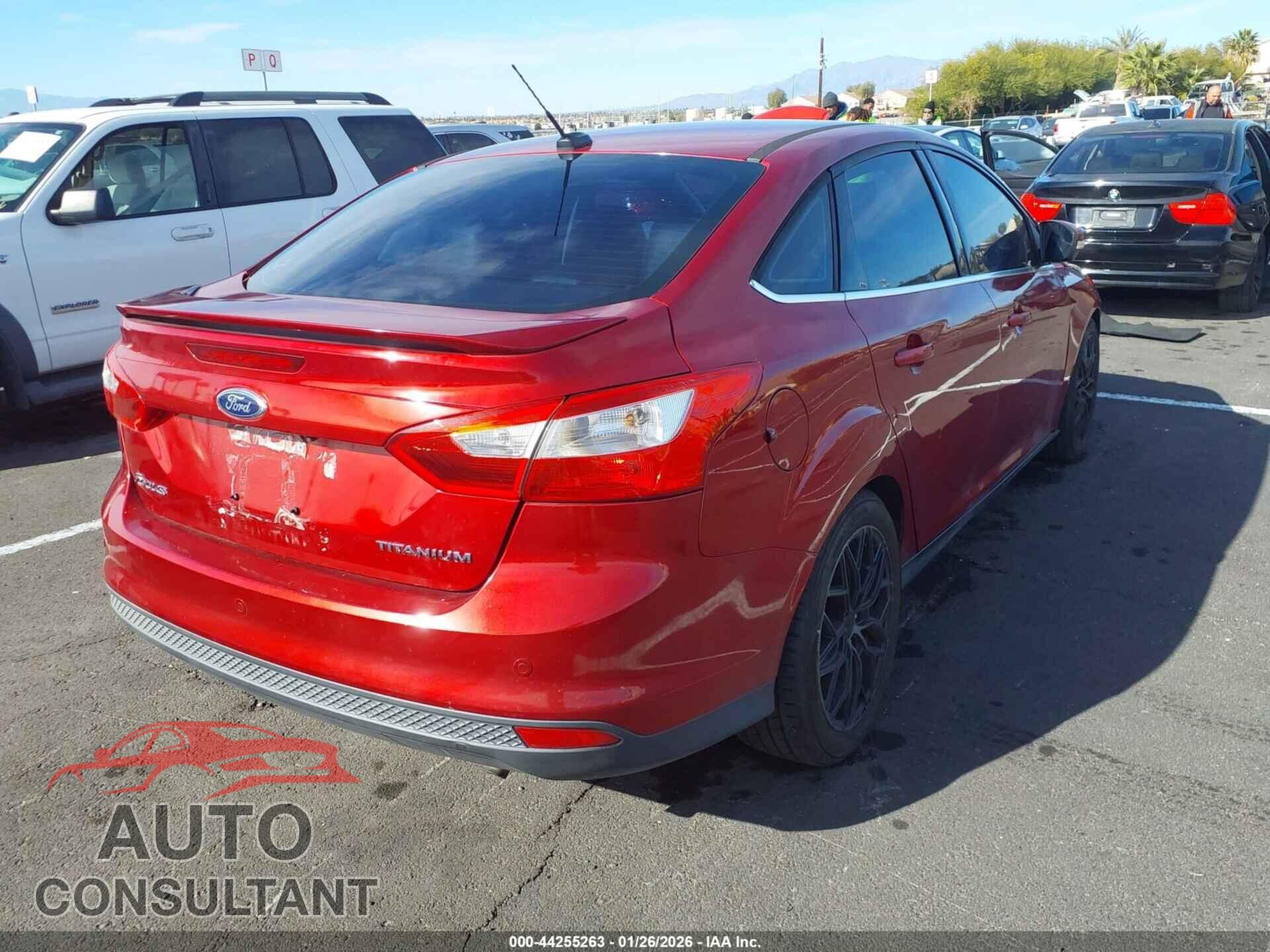 FORD FOCUS 2014 - 1FADP3J28EL132000