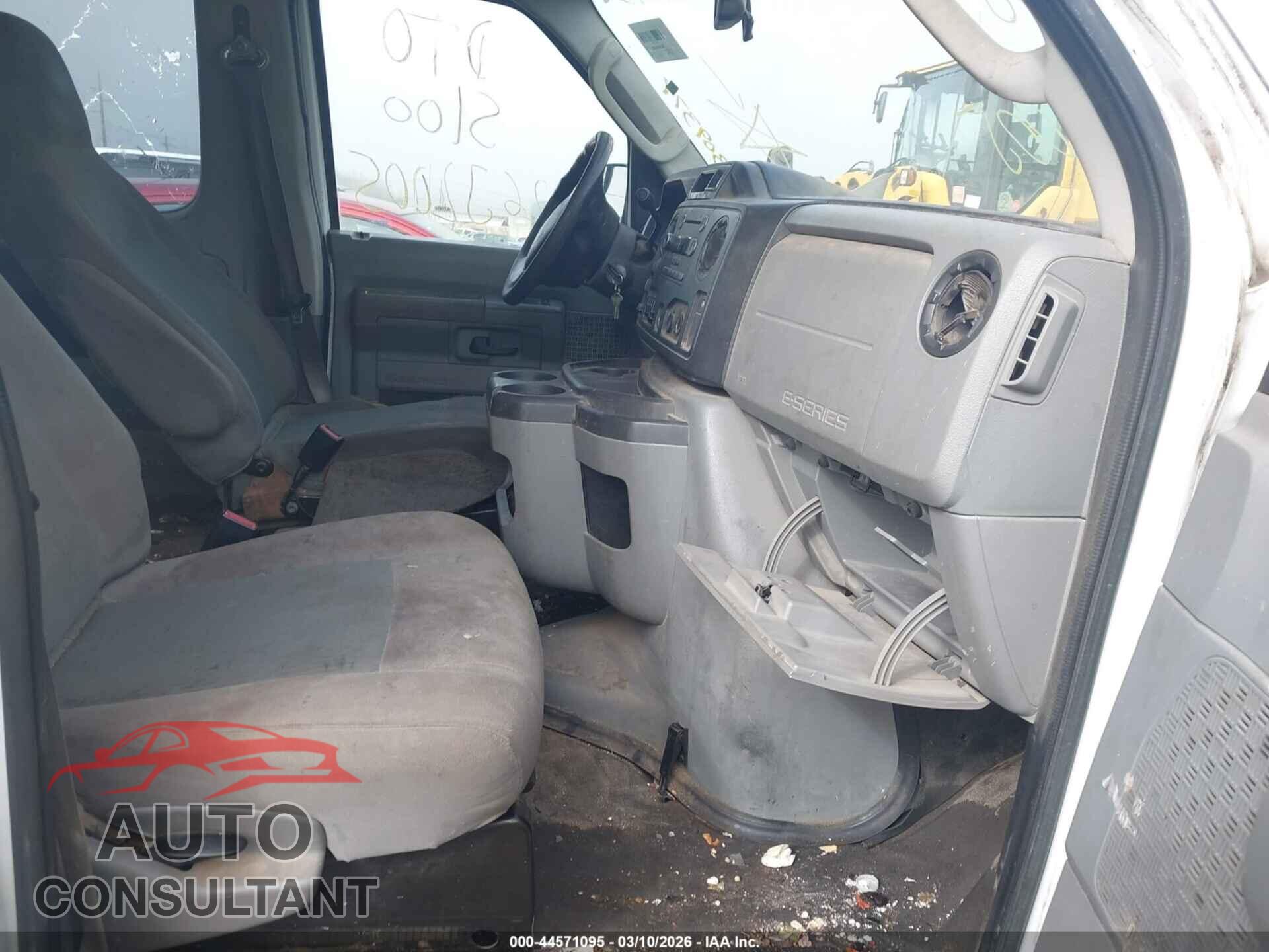 FORD E-150 2013 - 1FMNE1BL9DDA91347