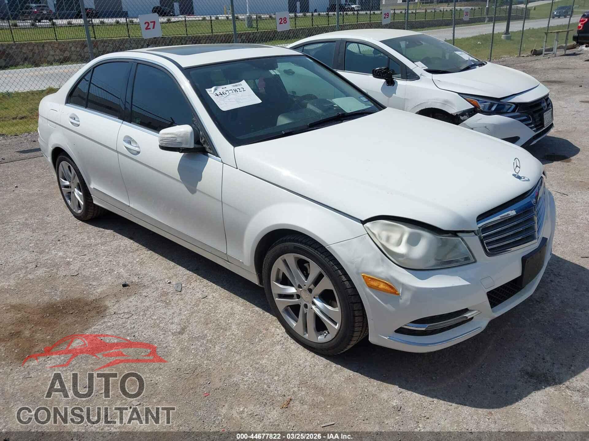 MERCEDES-BENZ C 250 2014 - WDDGF4HB4EA916231