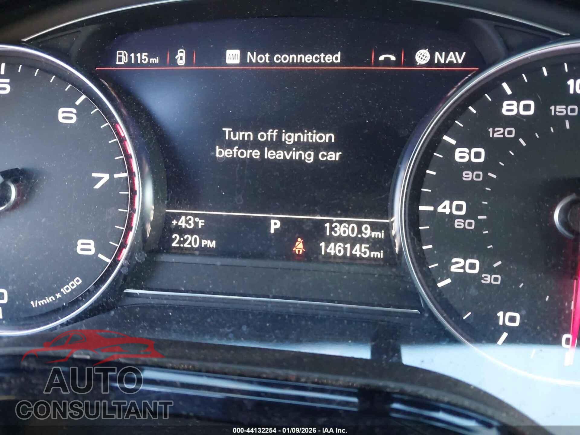 AUDI A8 L 2013 - WAURGAFD2DN013664