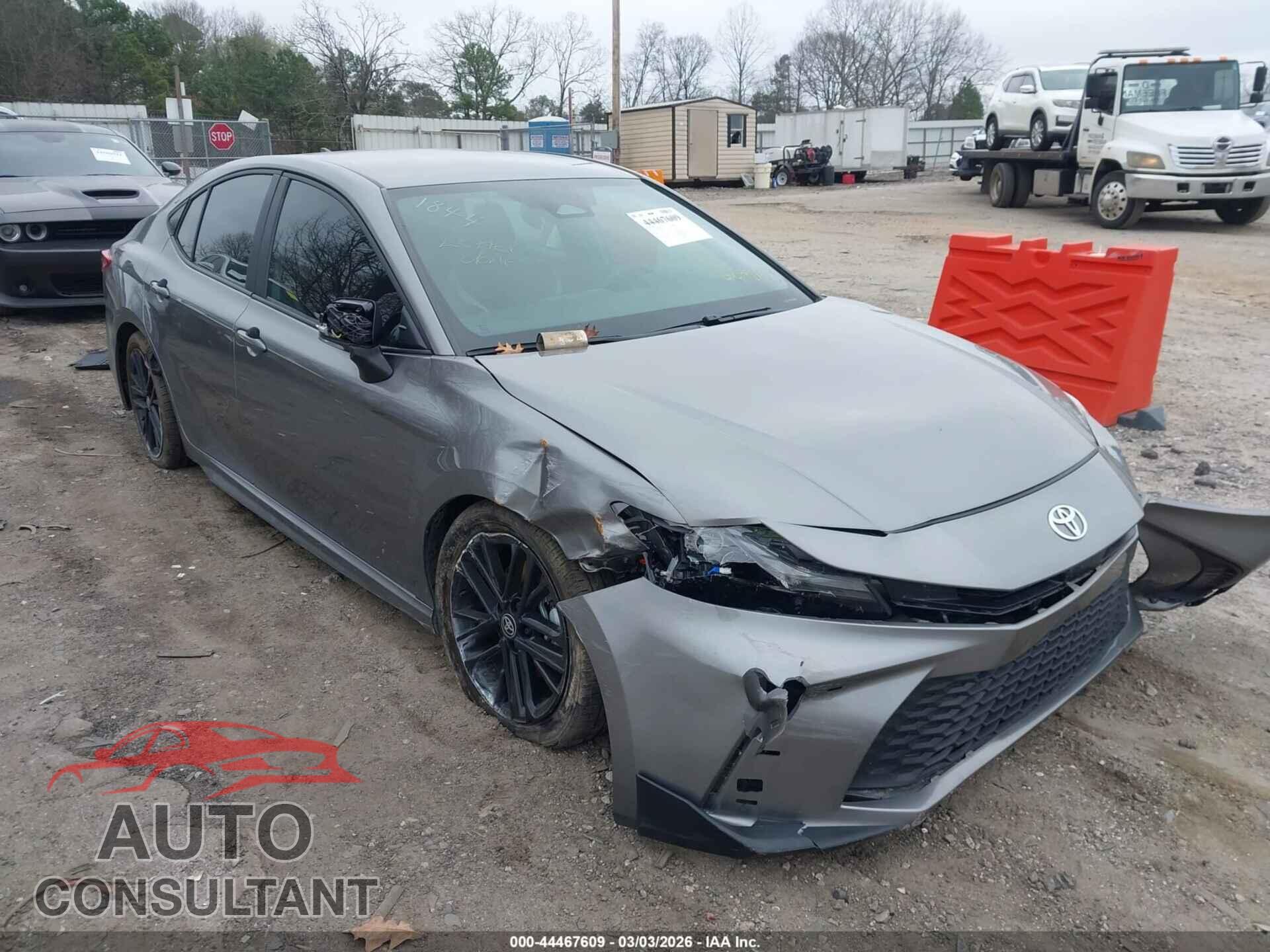 TOYOTA CAMRY 2025 - 4T1DAACK4SU547099