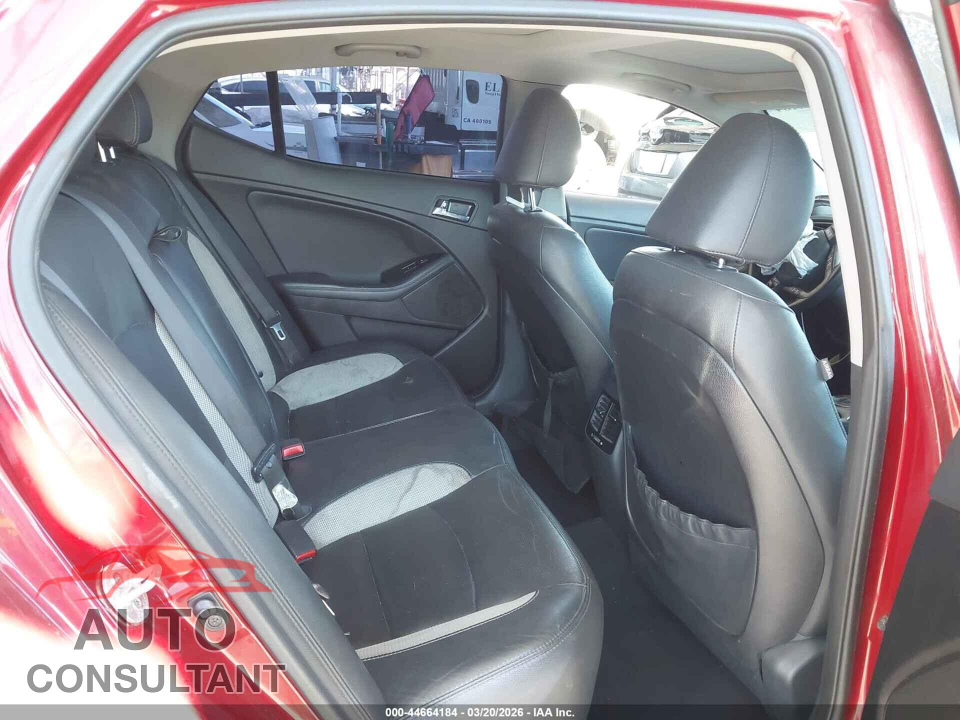 KIA OPTIMA 2012 - 5XXGR4A64CG018745