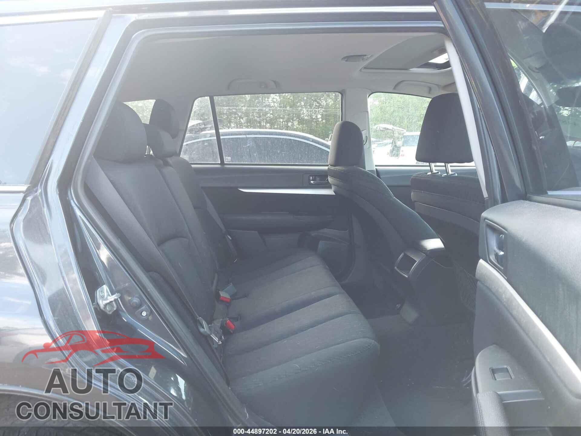 SUBARU OUTBACK 2011 - 4S4BRBGC2B3318323