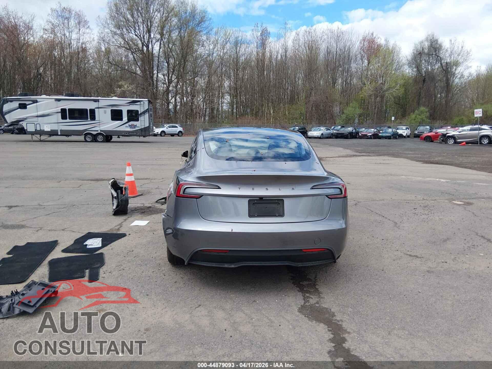 TESLA MODEL 3 2026 - 5YJ3E1EA1TF140800