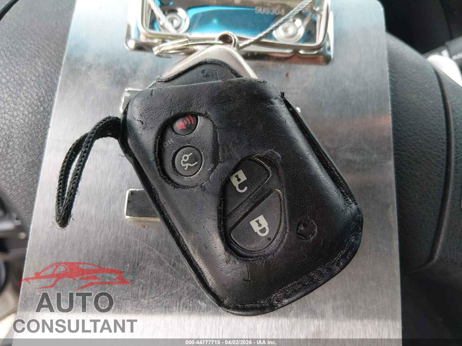 LEXUS IS 250C 2010 - JTHFF2C2XA2514282