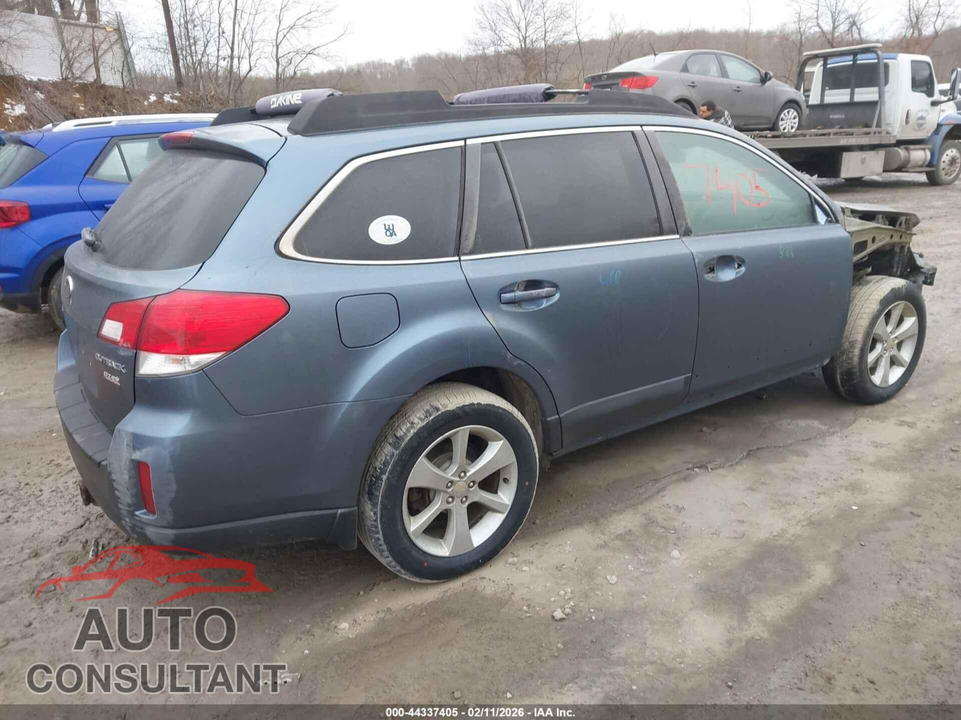 SUBARU OUTBACK 2013 - 4S4BRBCC8D3305472