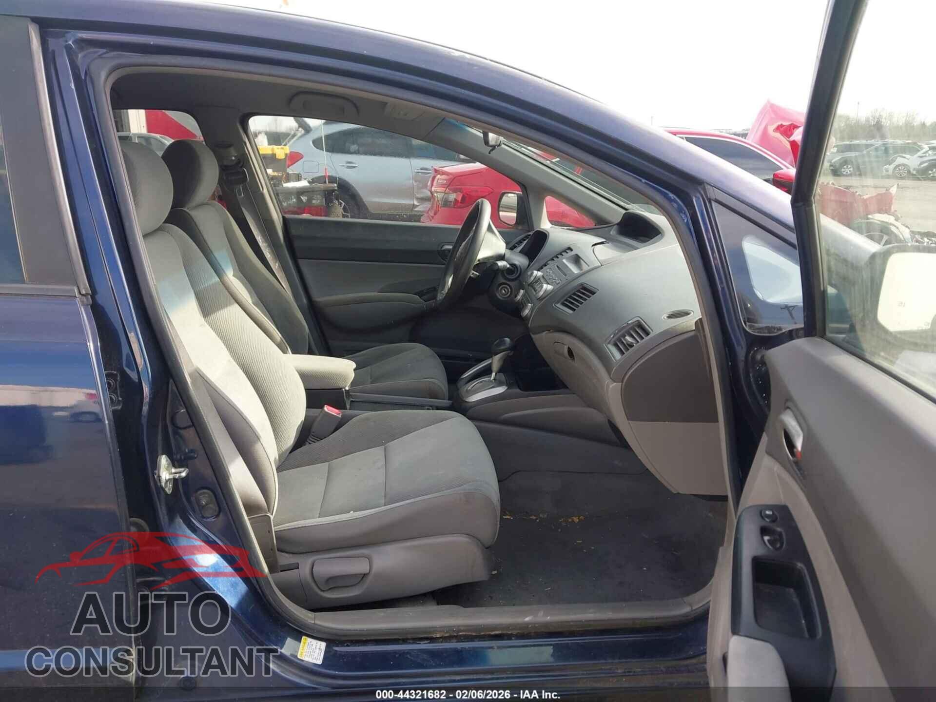 HONDA CIVIC 2009 - 19XFA16569E041849