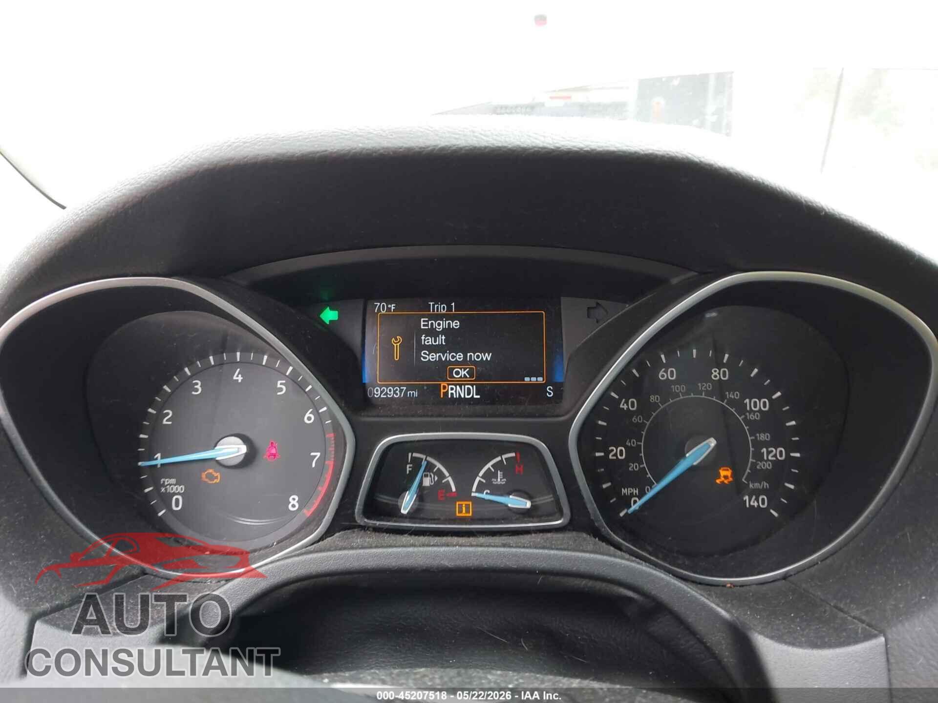 FORD FOCUS 2015 - 1FADP3F21FL200440