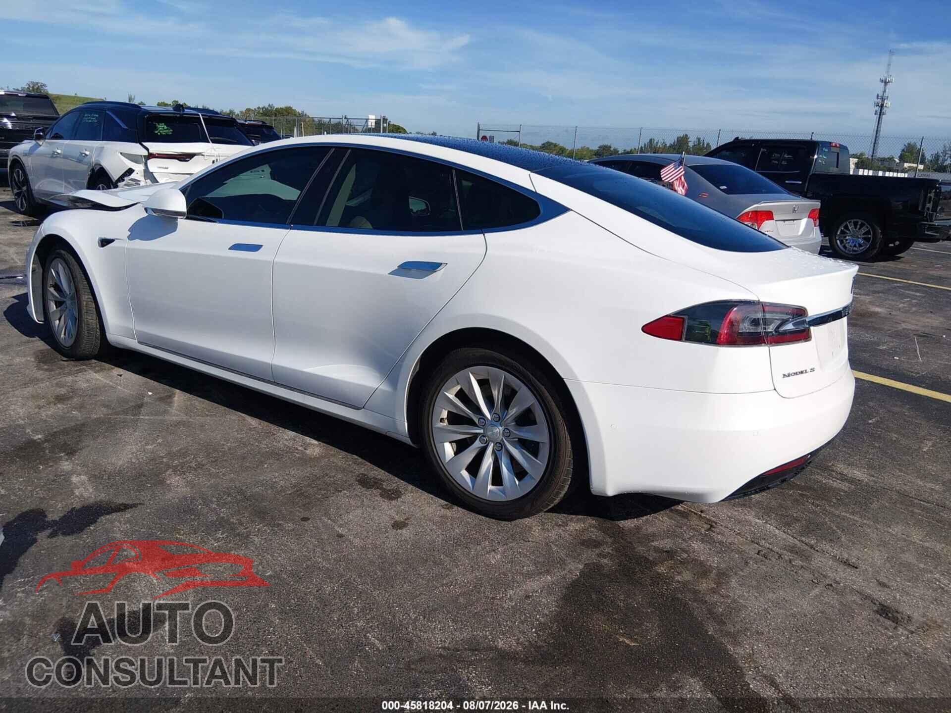 TESLA MODEL S 2017 - 5YJSA1E27HF204183