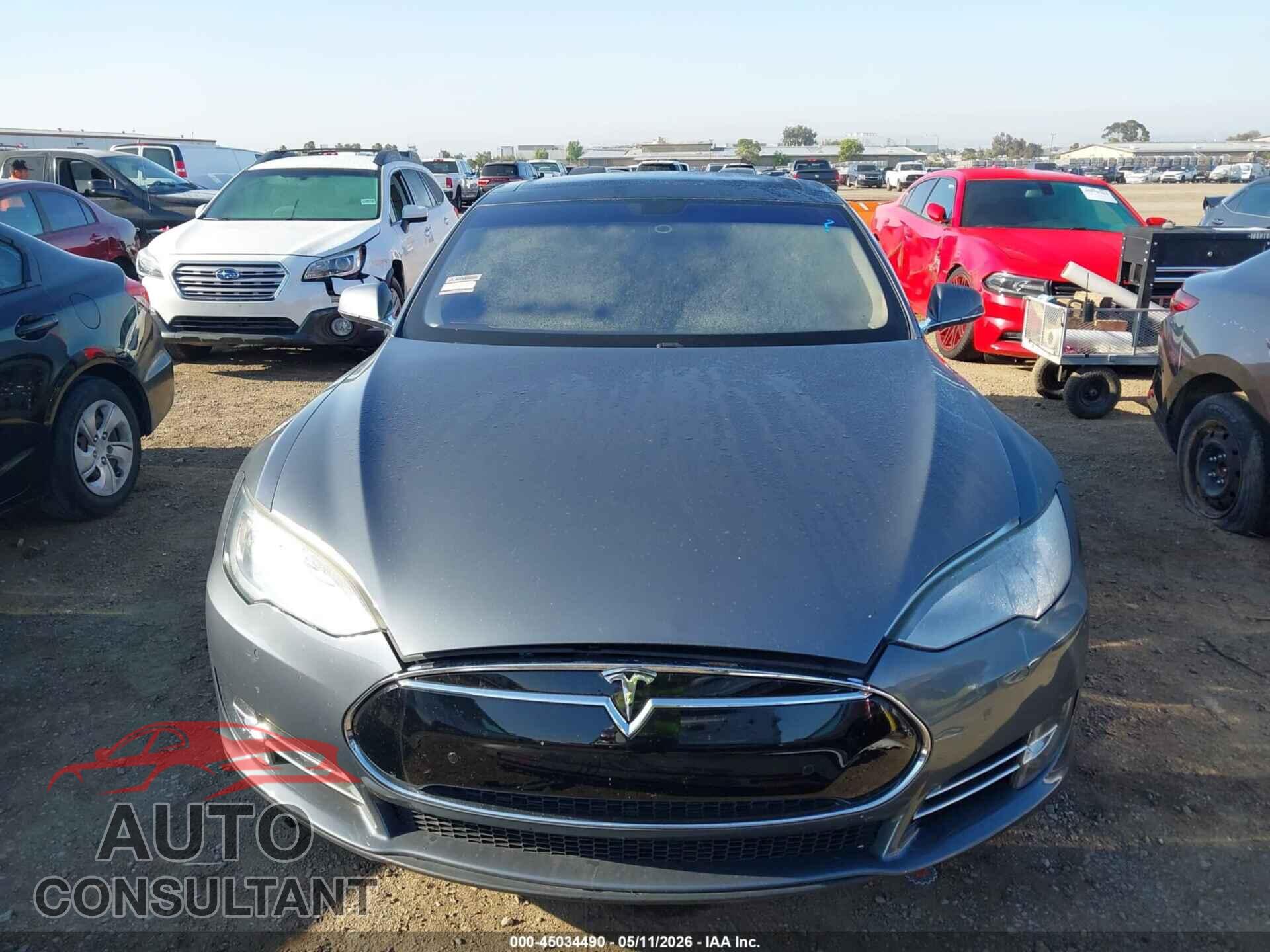 TESLA MODEL S 2013 - 5YJSA1CN0DFP20439