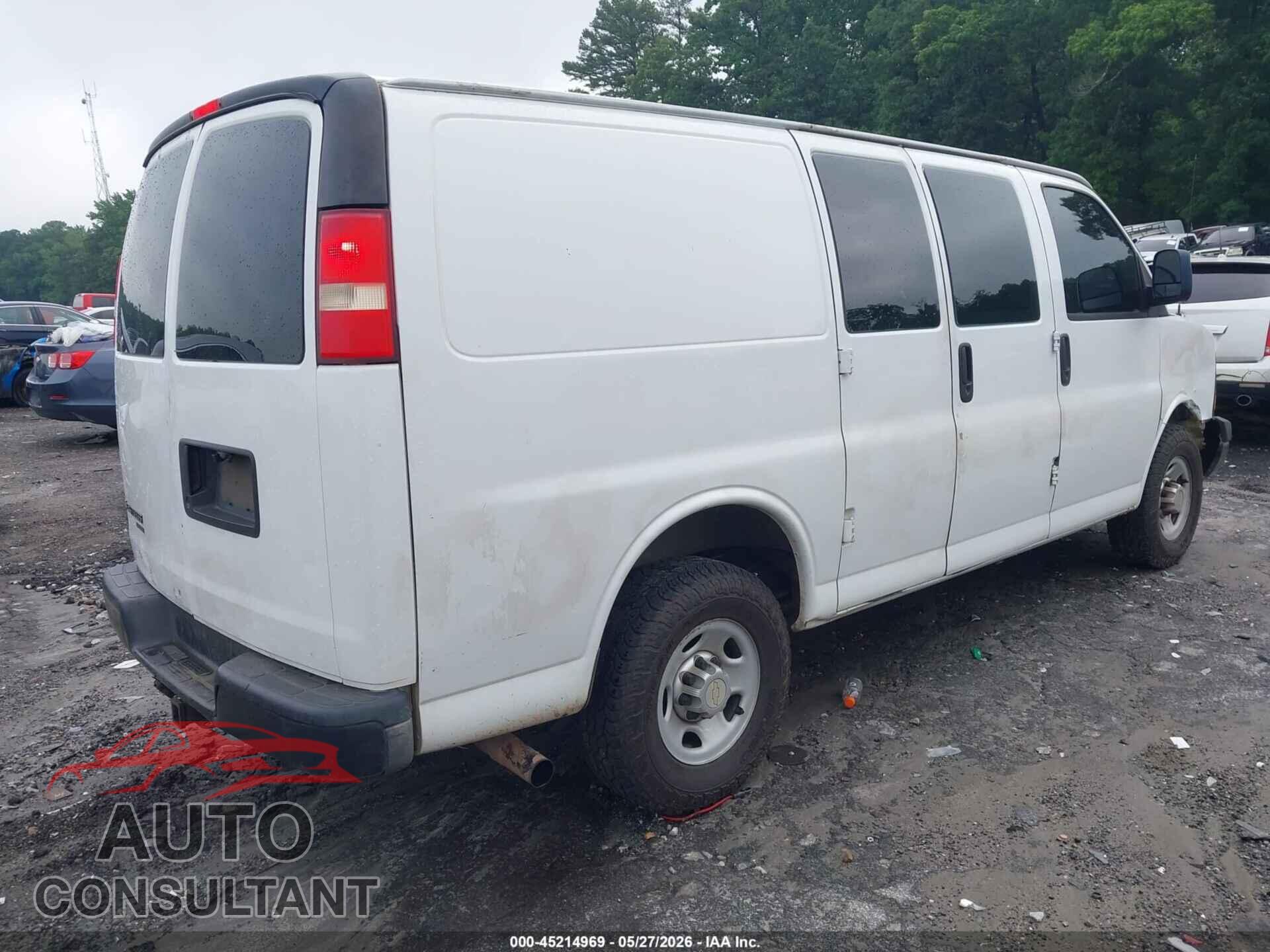 CHEVROLET EXPRESS 2500 2013 - 1GCWGFCA0D1137582