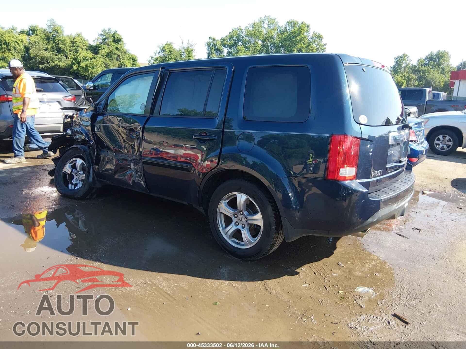 HONDA PILOT 2012 - 5FNYF4H41CB003589