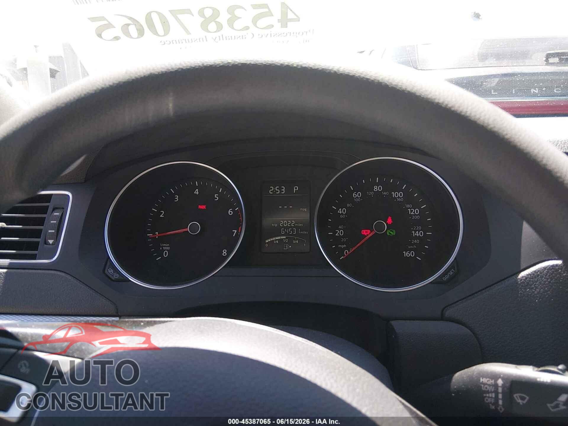 VOLKSWAGEN JETTA 2017 - 3VW2B7AJ5HM215527