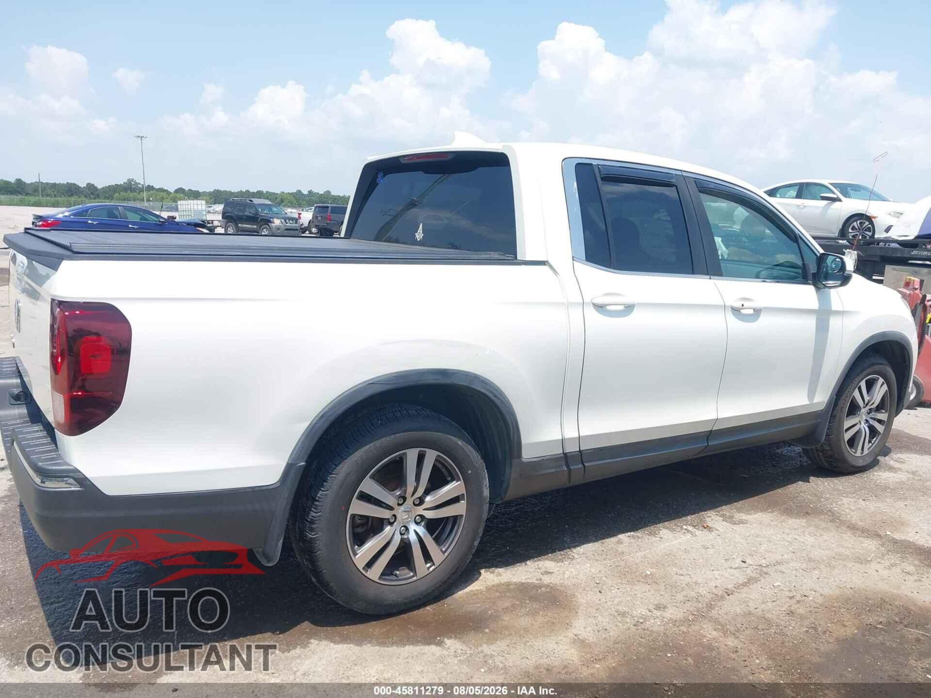 HONDA RIDGELINE 2017 - 5FPYK2F49HB010324