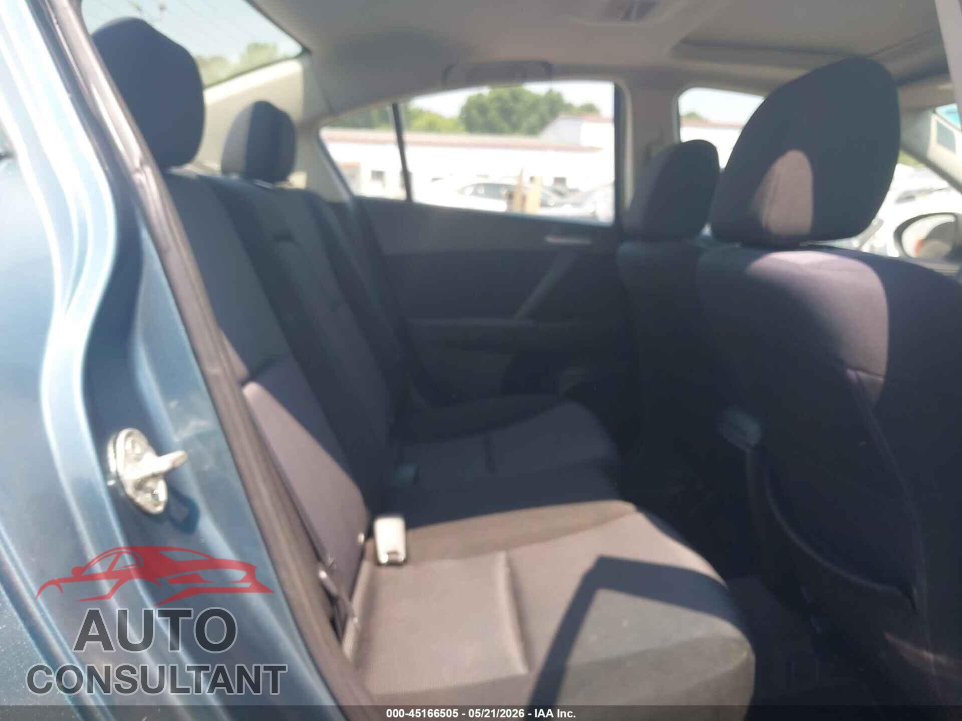 MAZDA MAZDA3 2010 - JM1BL1SG4A1237151