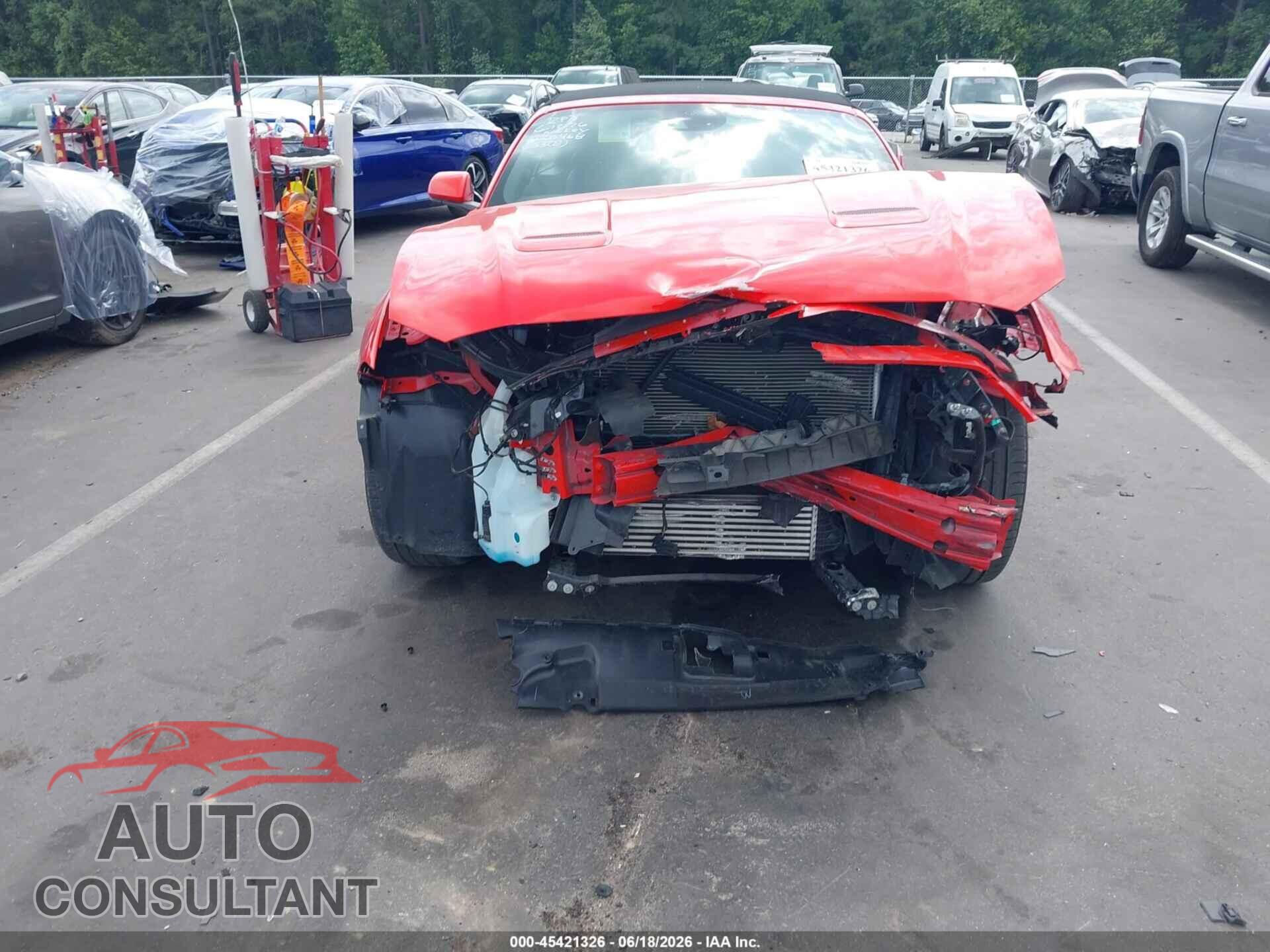 FORD MUSTANG 2023 - 1FATP8UH6P5105328