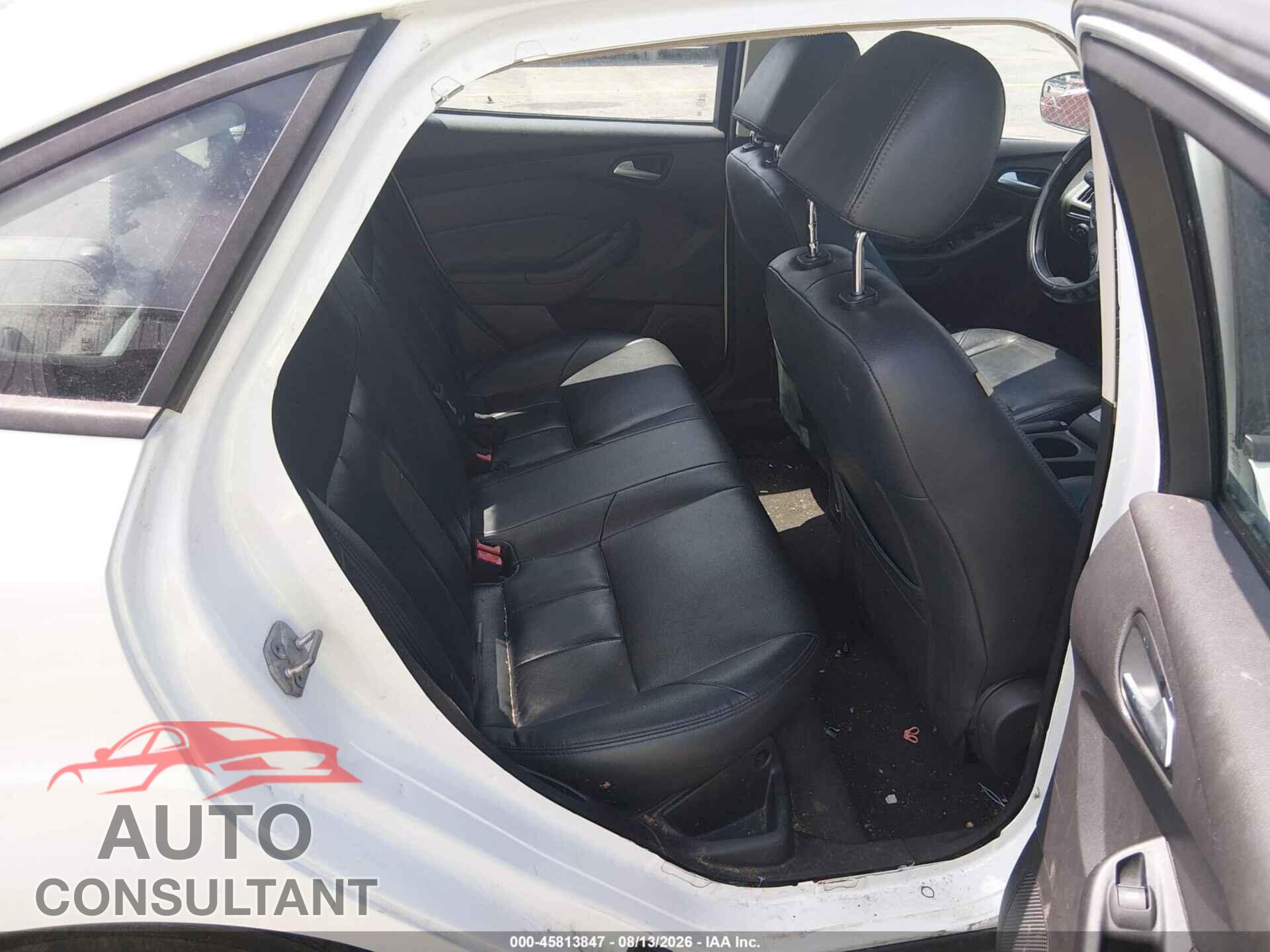 FORD FOCUS 2014 - 1FADP3F21EL185209