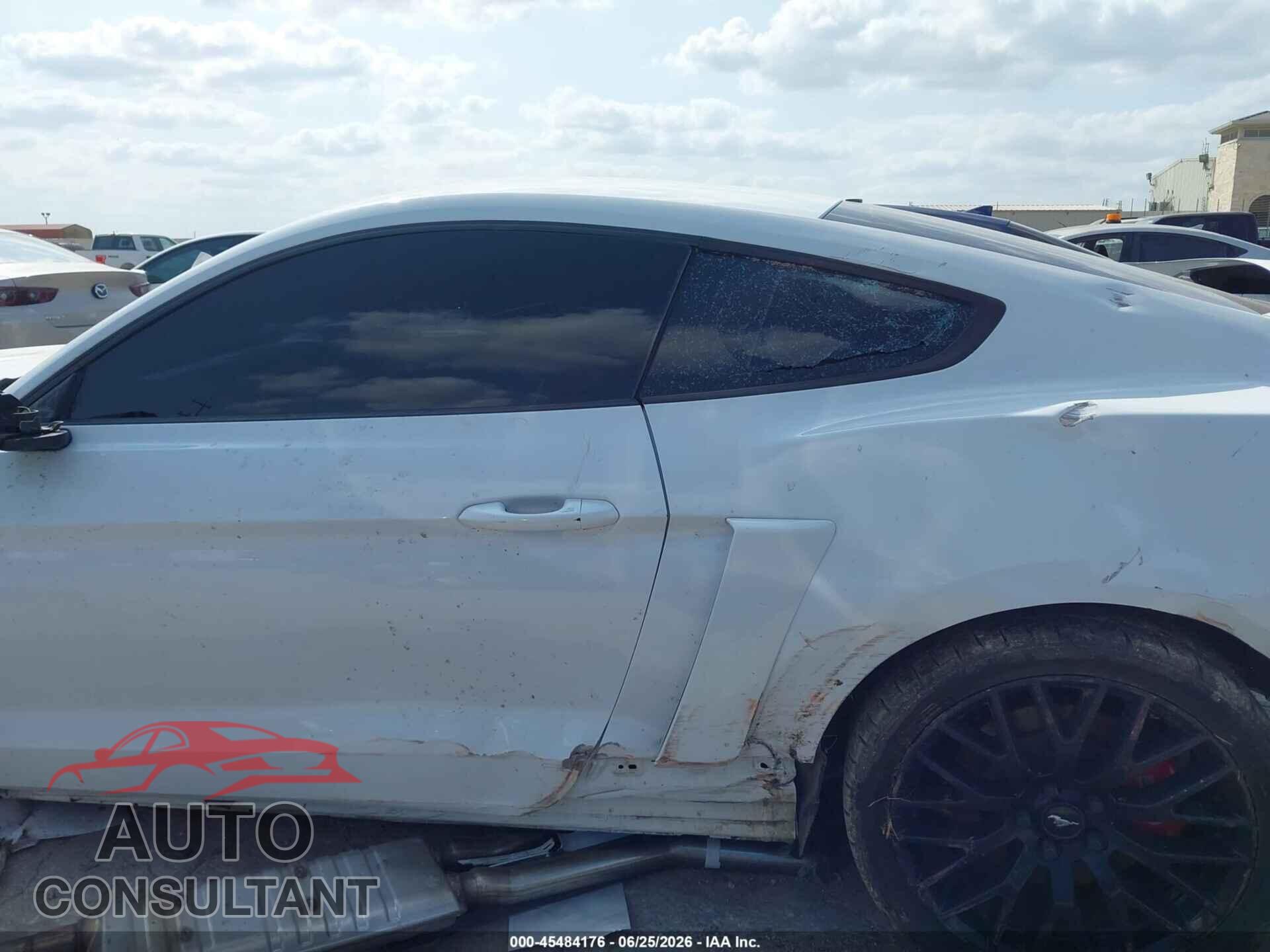 FORD MUSTANG 2016 - 1FA6P8CF5G5256478