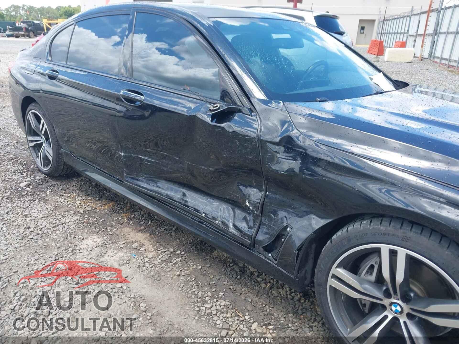 BMW 740I 2019 - WBA7E2C50KB218558