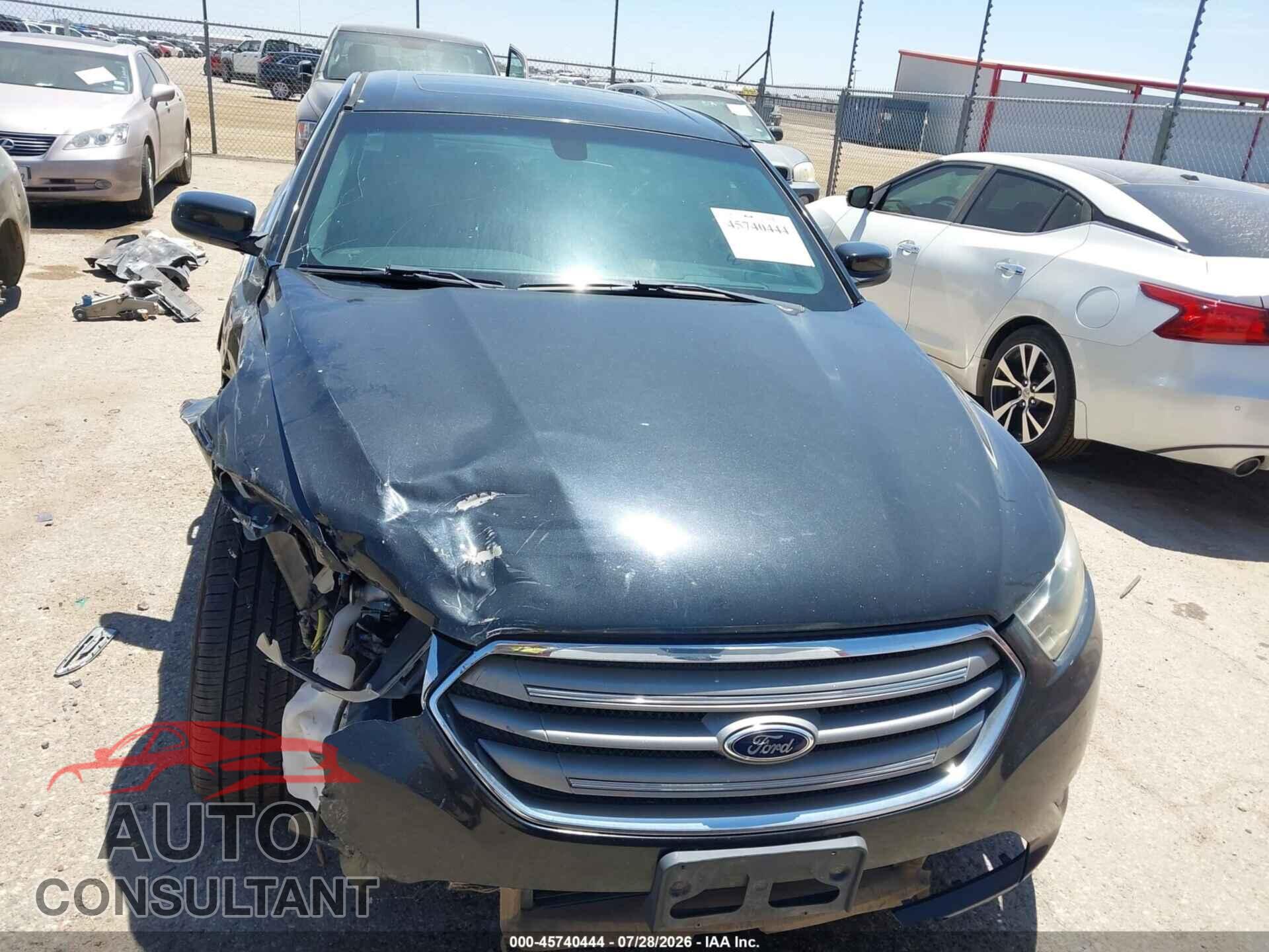 FORD TAURUS 2014 - 1FAHP2E83EG157650