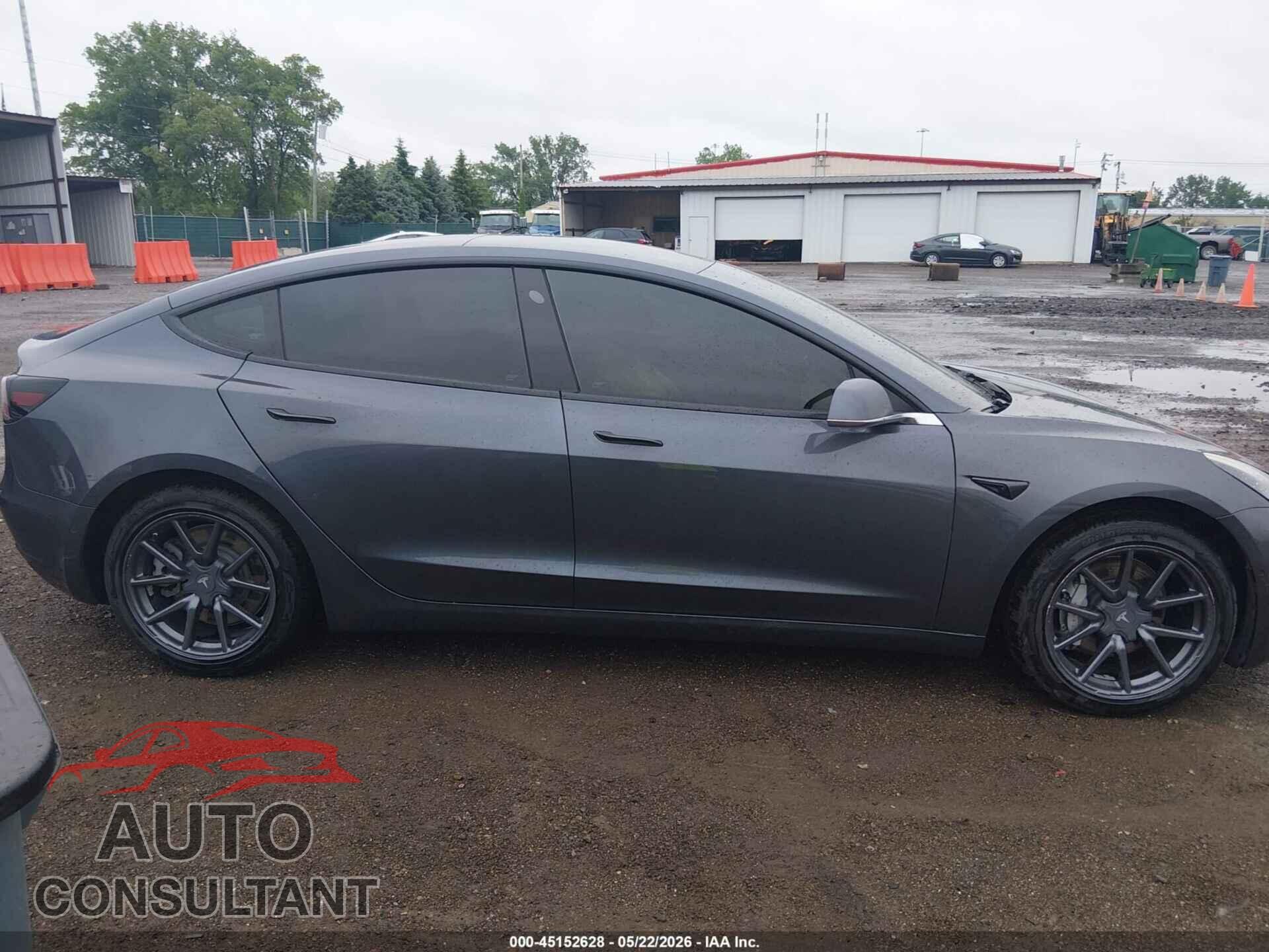TESLA MODEL 3 2019 - 5YJ3E1EA2KF396281