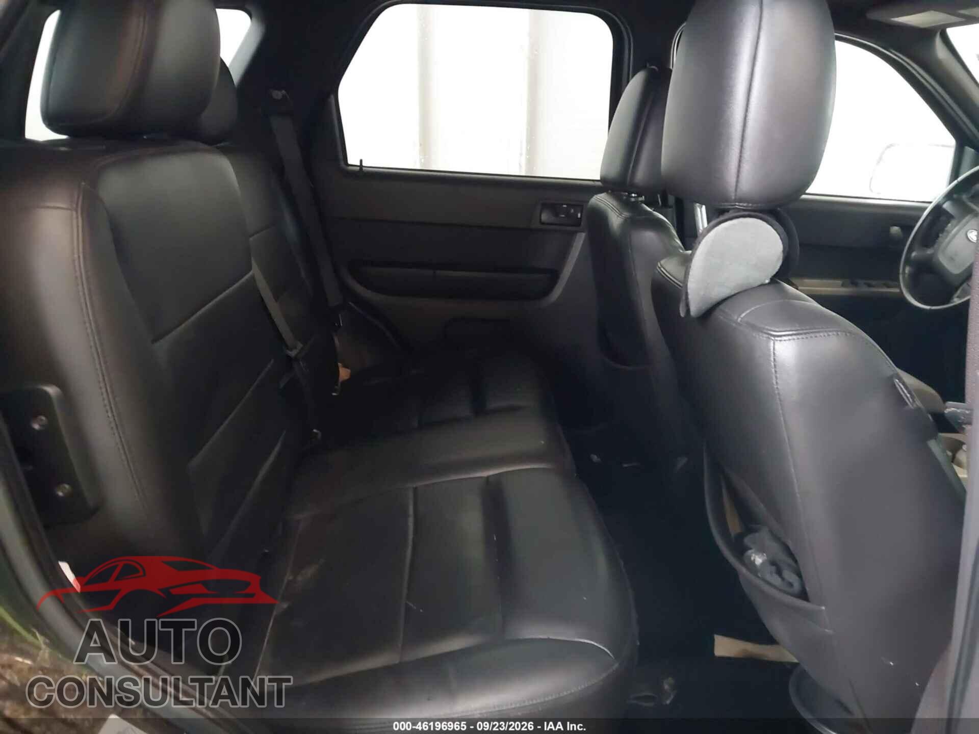 FORD ESCAPE 2011 - 1FMCU0D77BKA03554