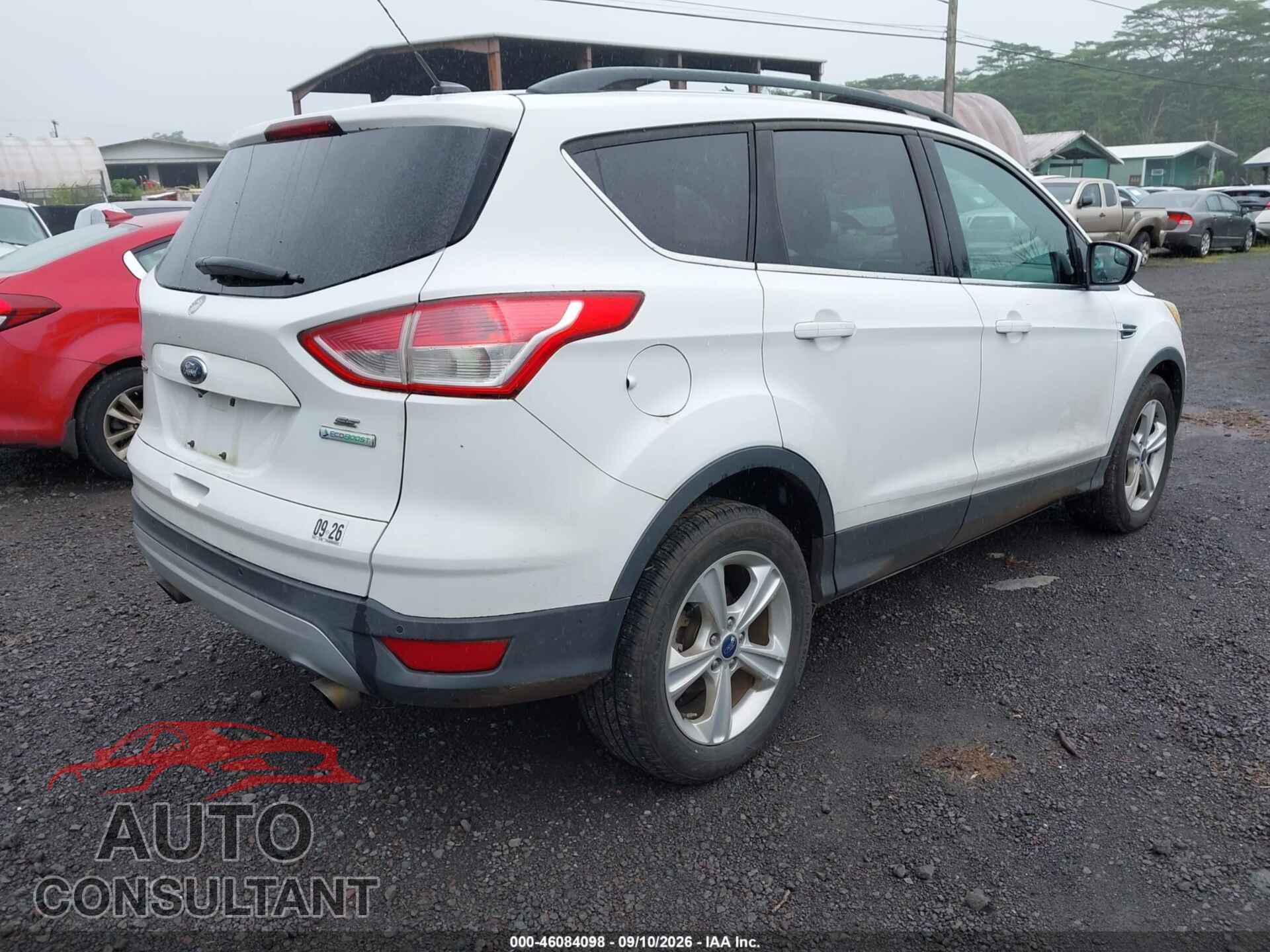 FORD ESCAPE 2014 - 1FMCU0GX9EUC32015