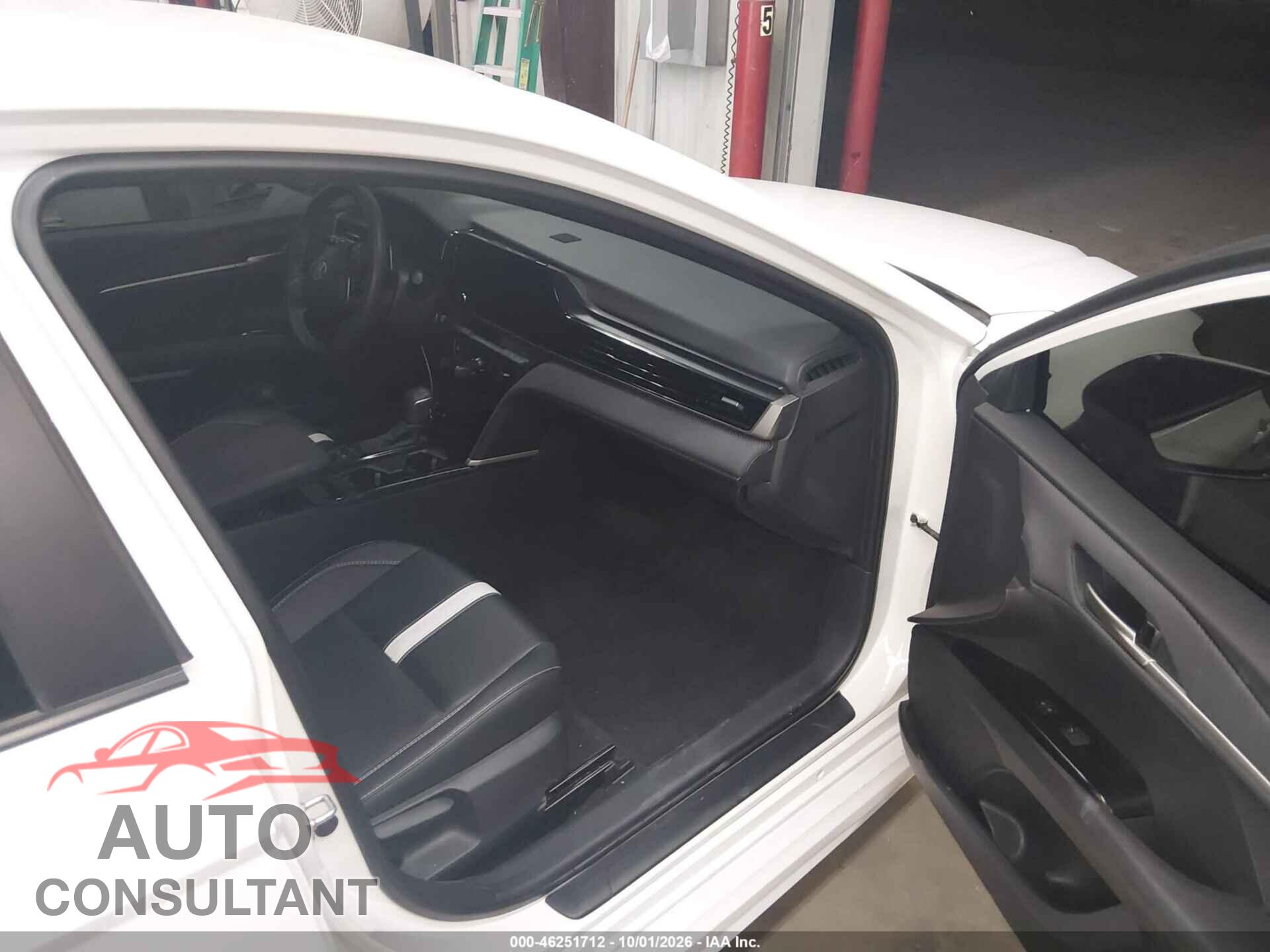 TOYOTA CAMRY 2025 - 4T1DAACK3SU128564