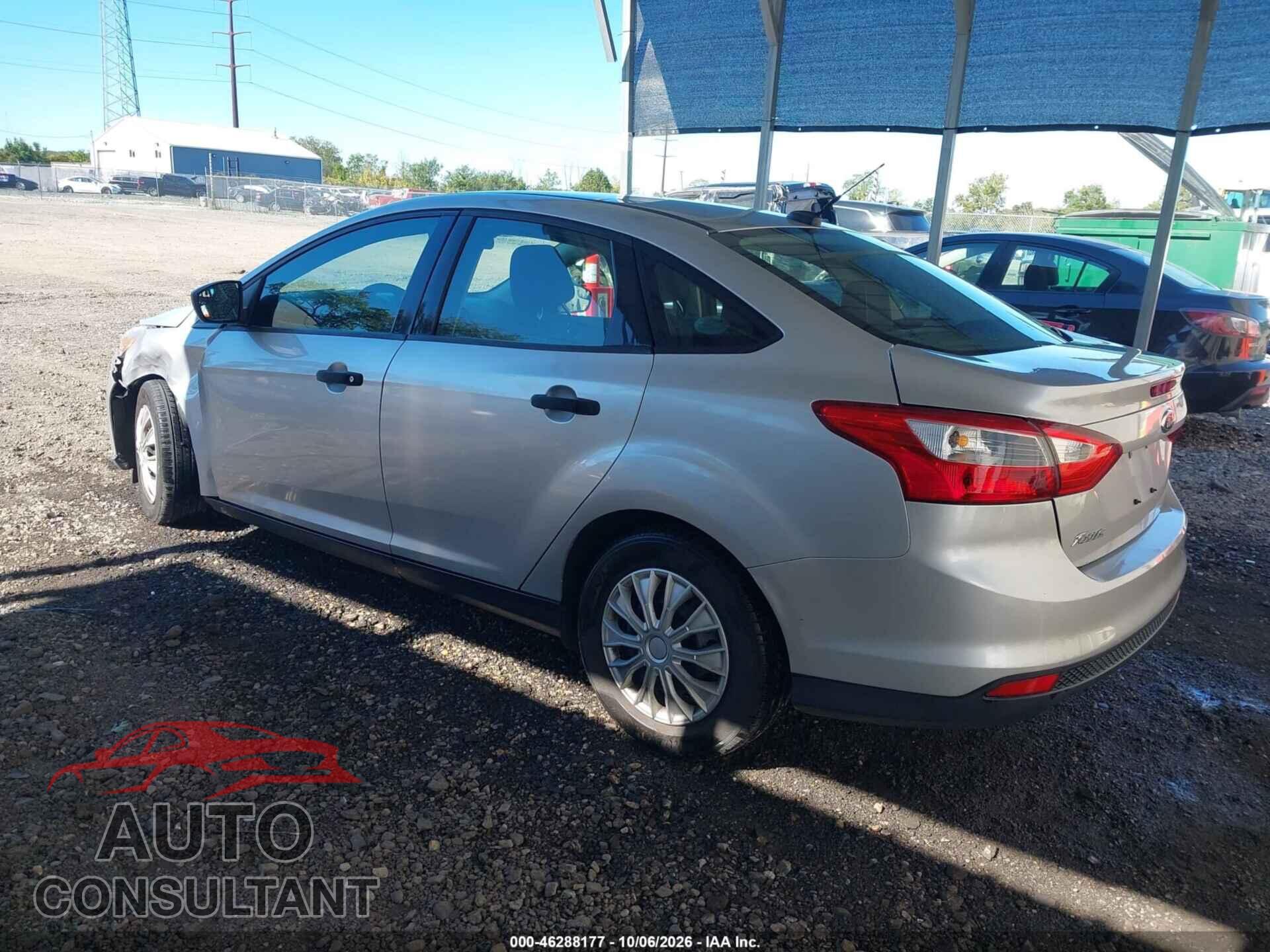 FORD FOCUS 2012 - 1FAHP3E21CL244629