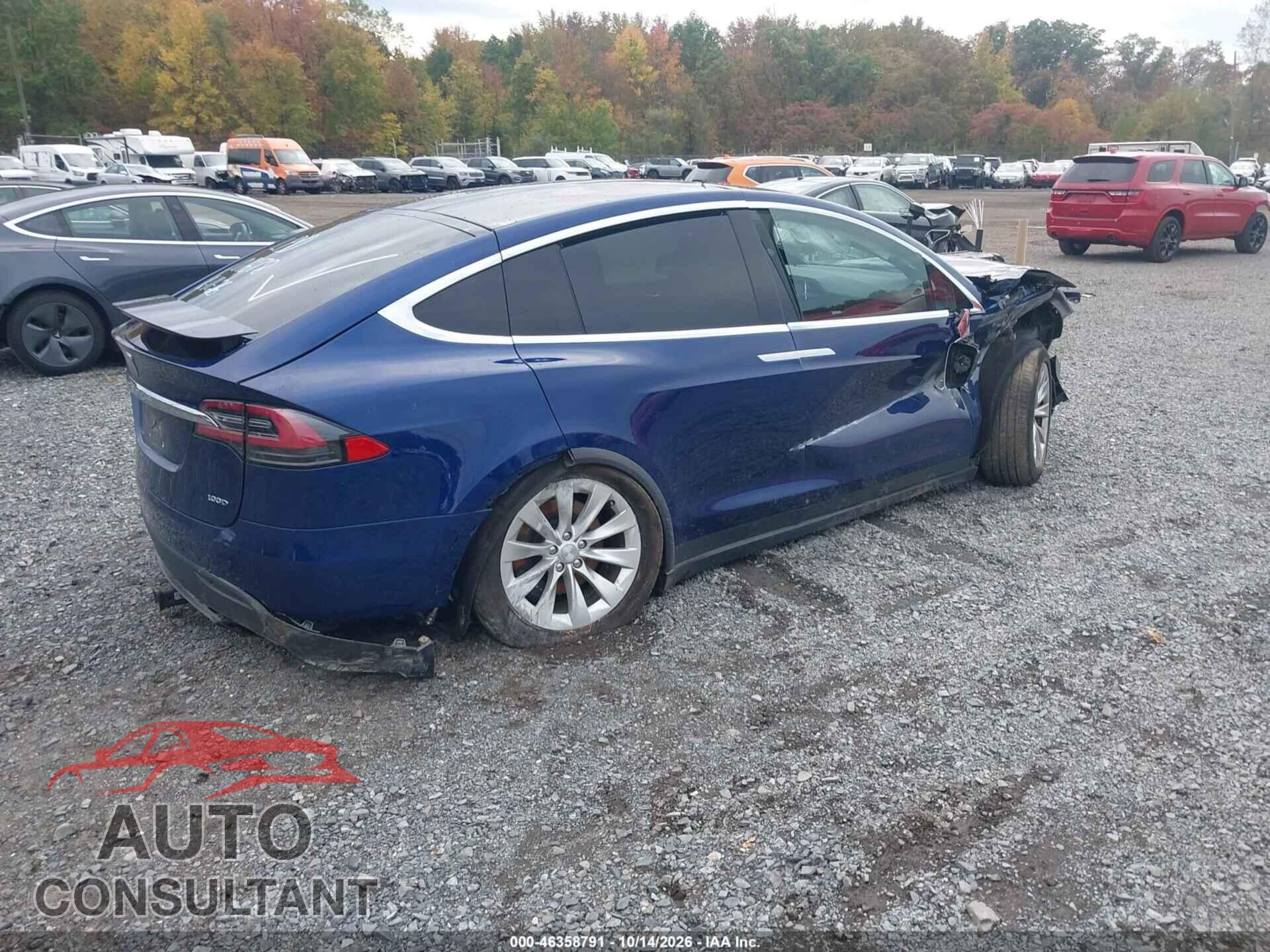 TESLA MODEL X 2017 - 5YJXCAE21HF076667