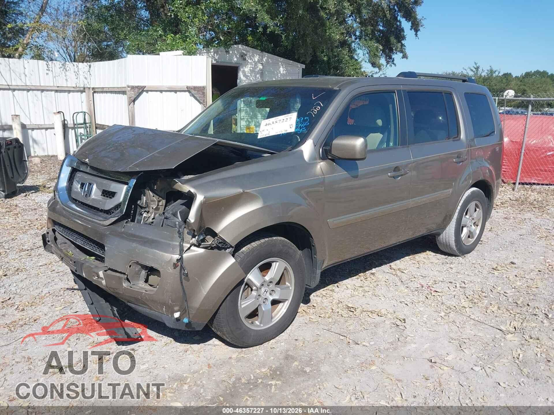 HONDA PILOT 2010 - 5FNYF4H56AB032995
