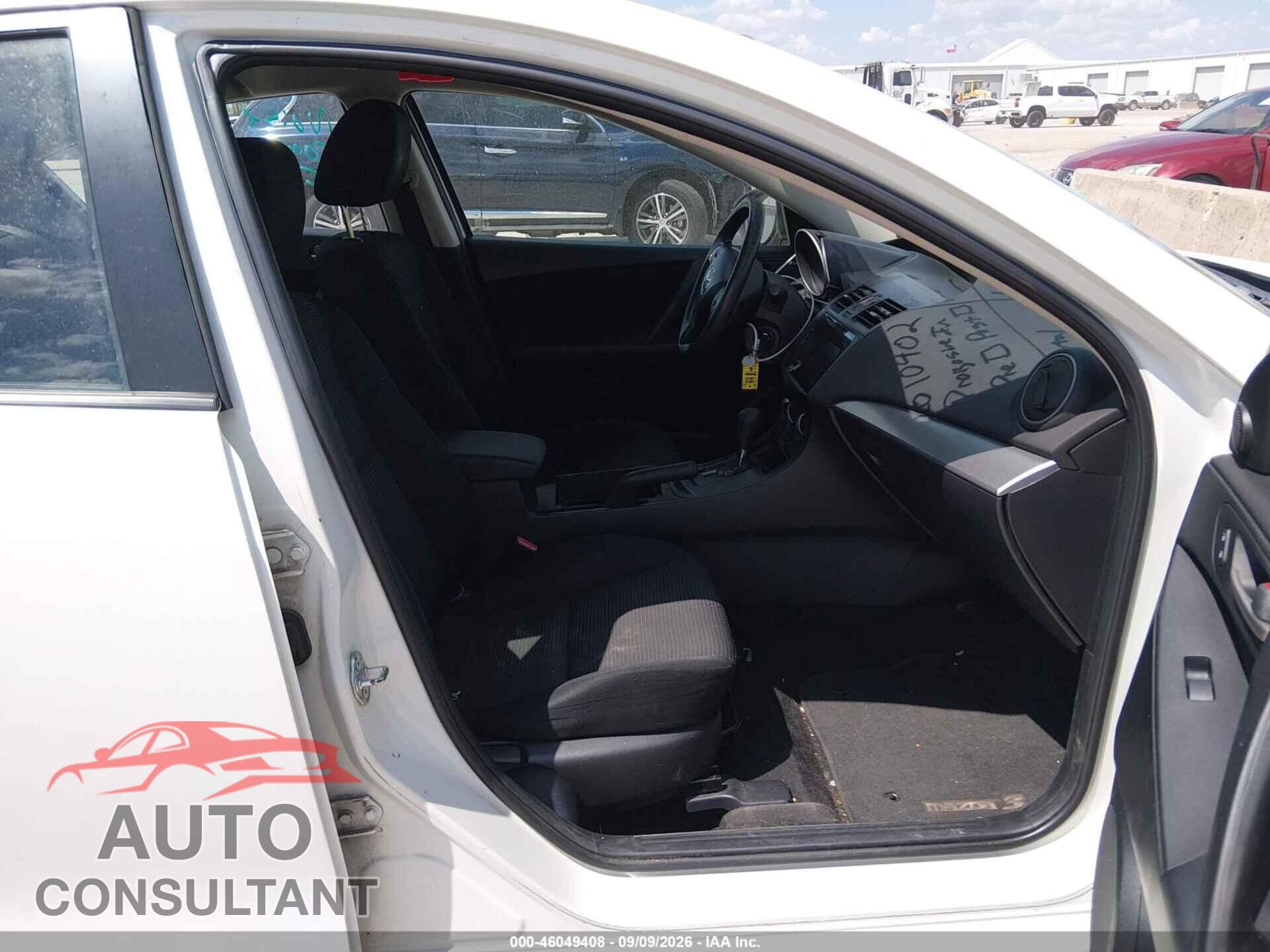 MAZDA MAZDA3 2012 - JM1BL1VF0C1503108