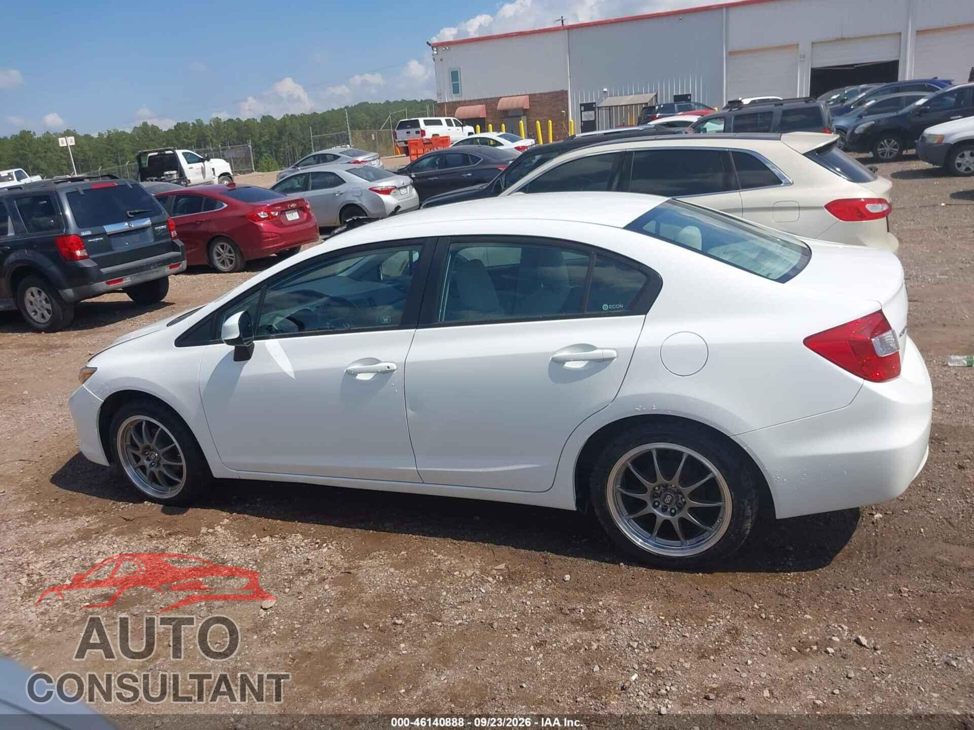 HONDA CIVIC 2012 - 19XFB2F58CE042964