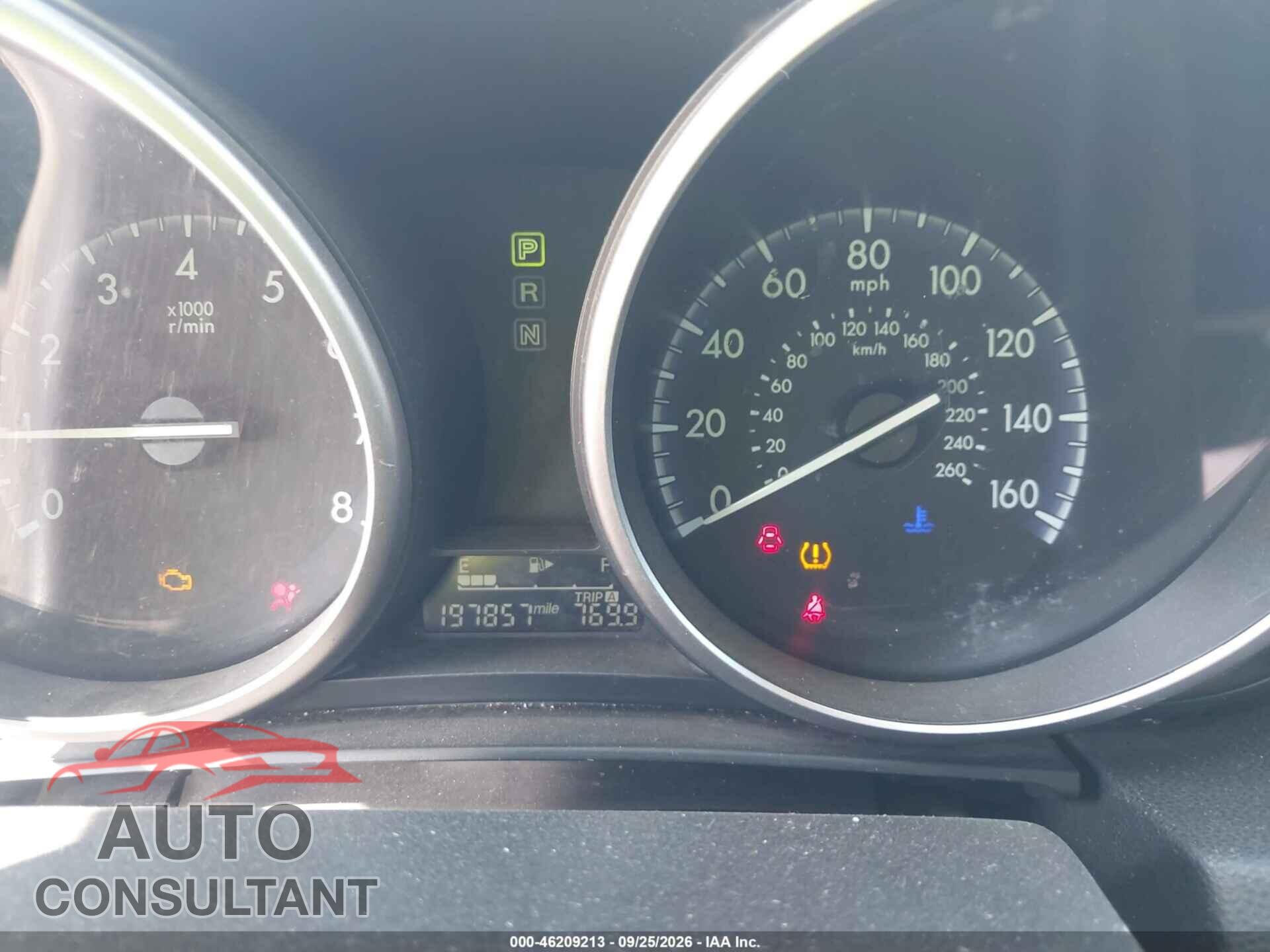 MAZDA MAZDA3 2012 - JM1BL1UF2C1589040